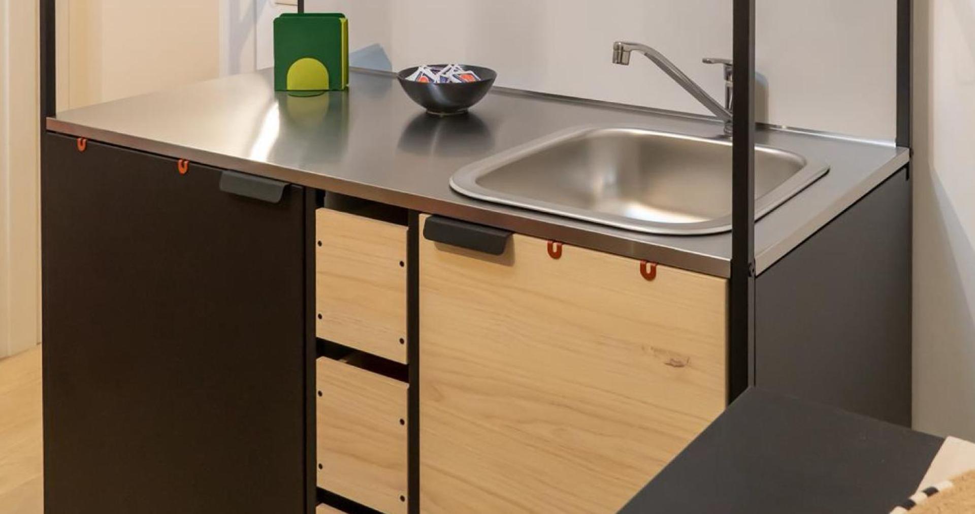 Kitchen or kitchenette