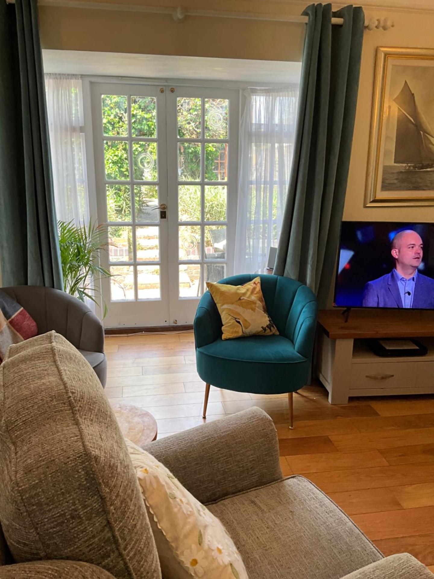 The Cottages by the Sea Free parking