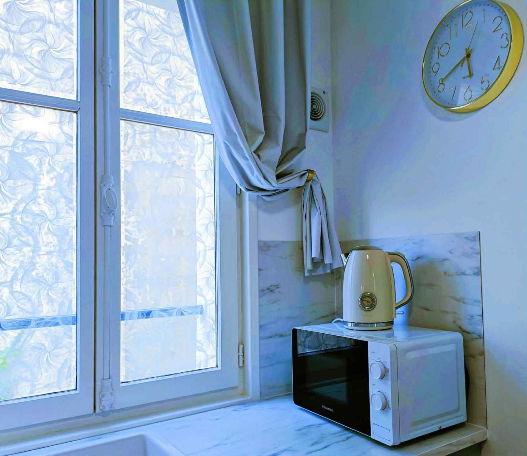 Au Petit Trianon Bleu