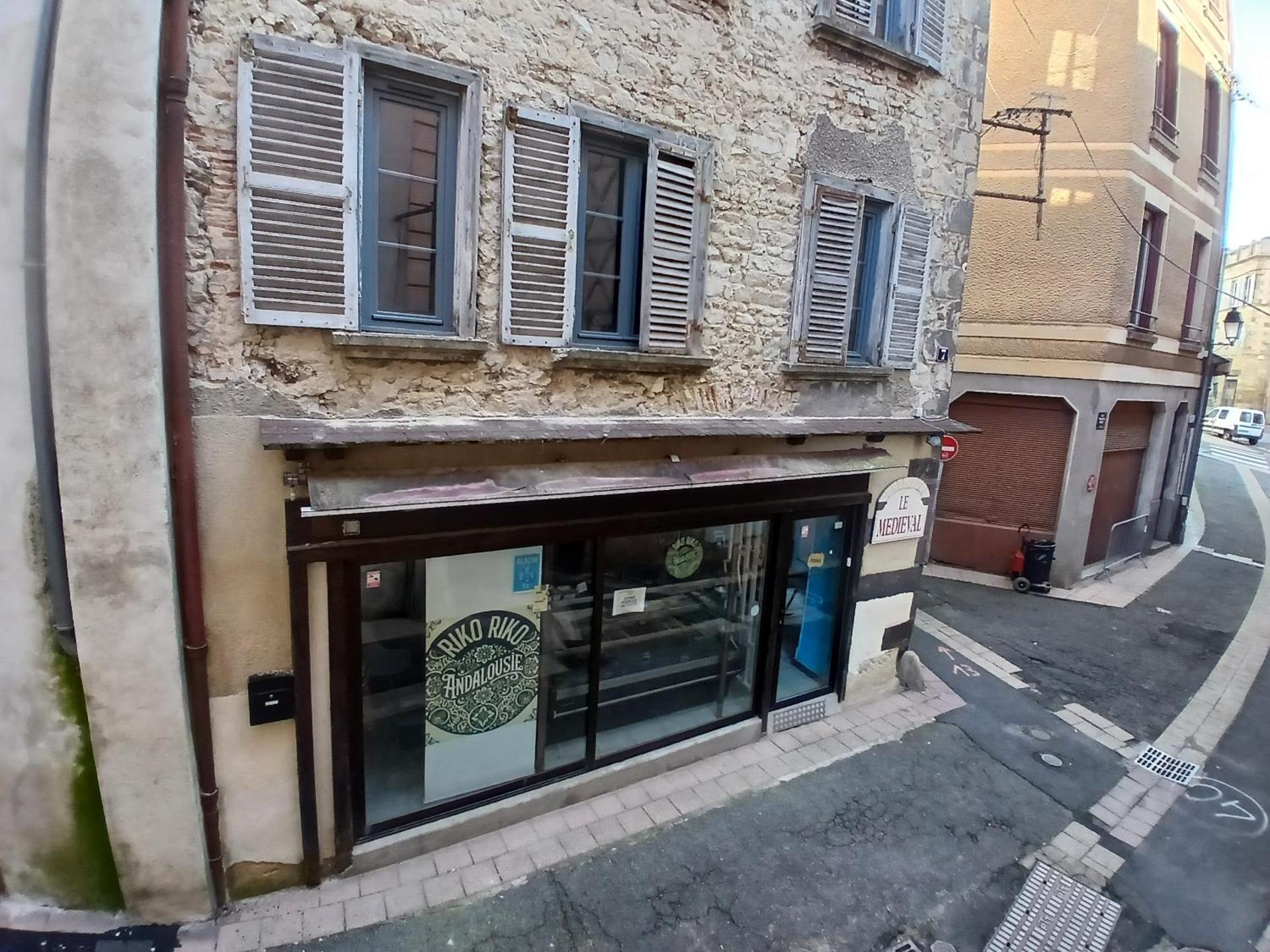 Apparts Coeur Historique de Thiers - Tarifs dégressifs - Idéal PROS