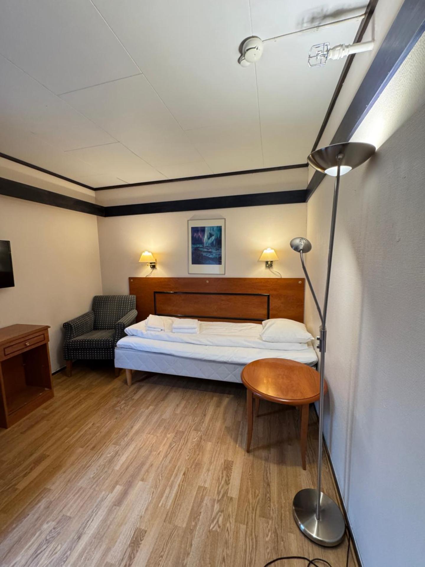 Photo of the whole room