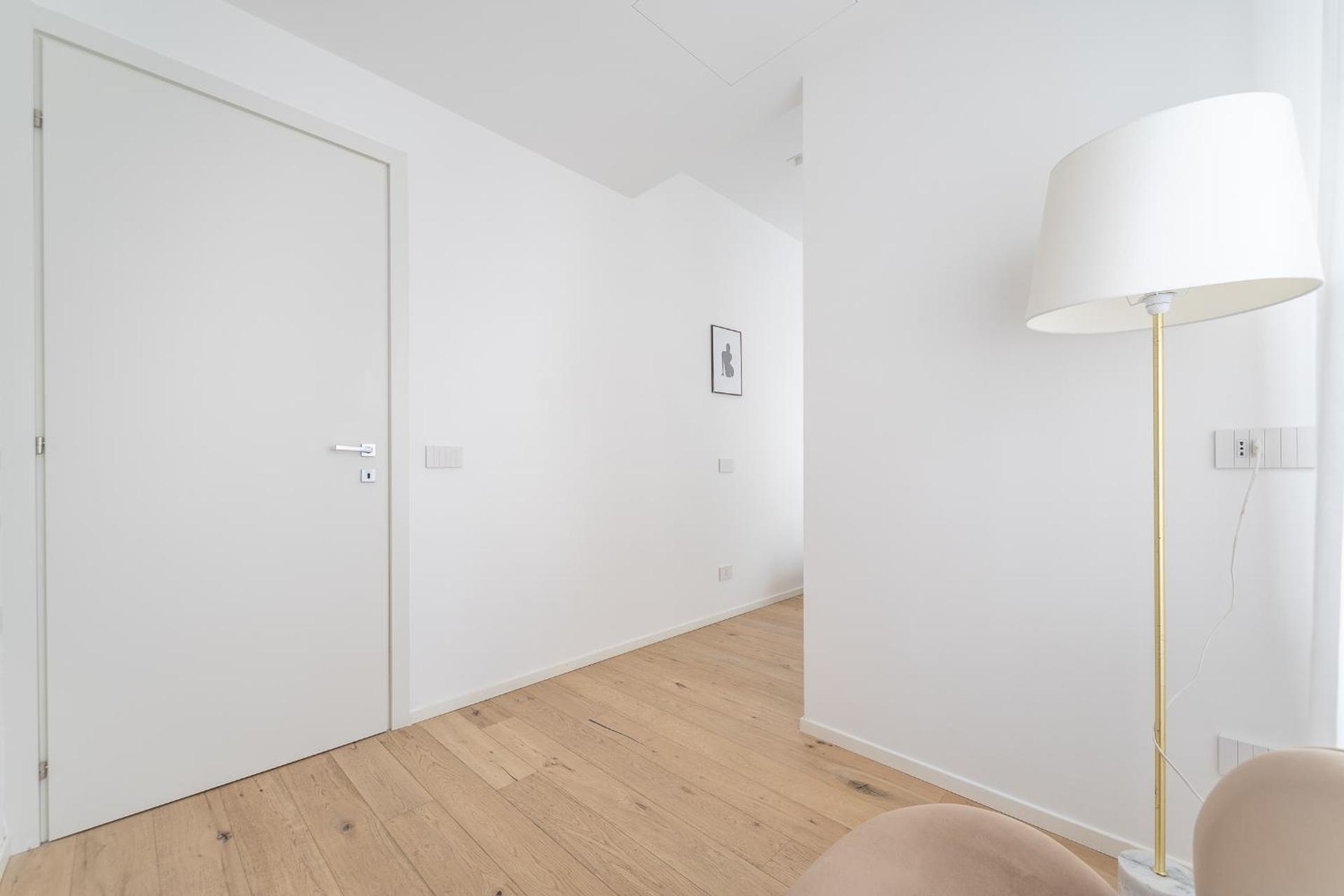 Enora Aapts by Sweett - Sirtori