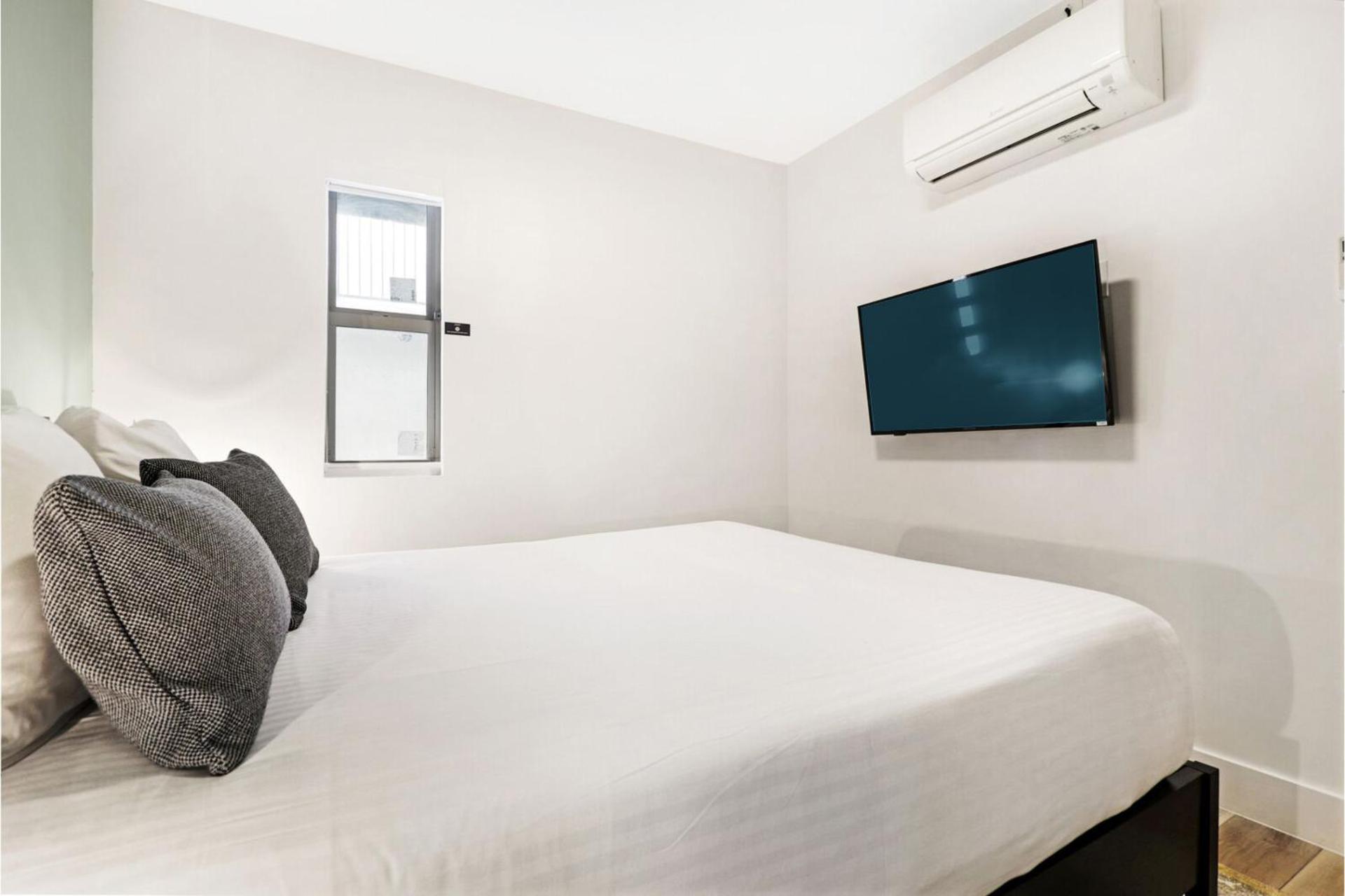 Roami at The Carmela