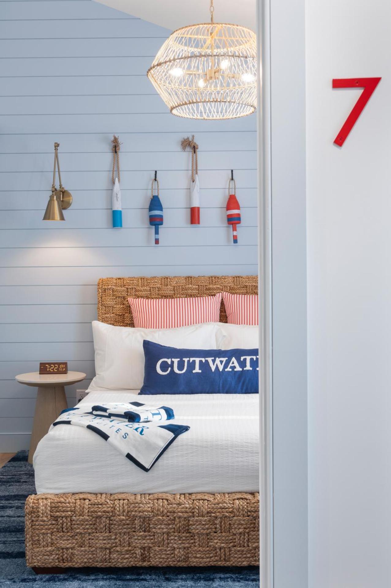 Cutwater Inn & Suites