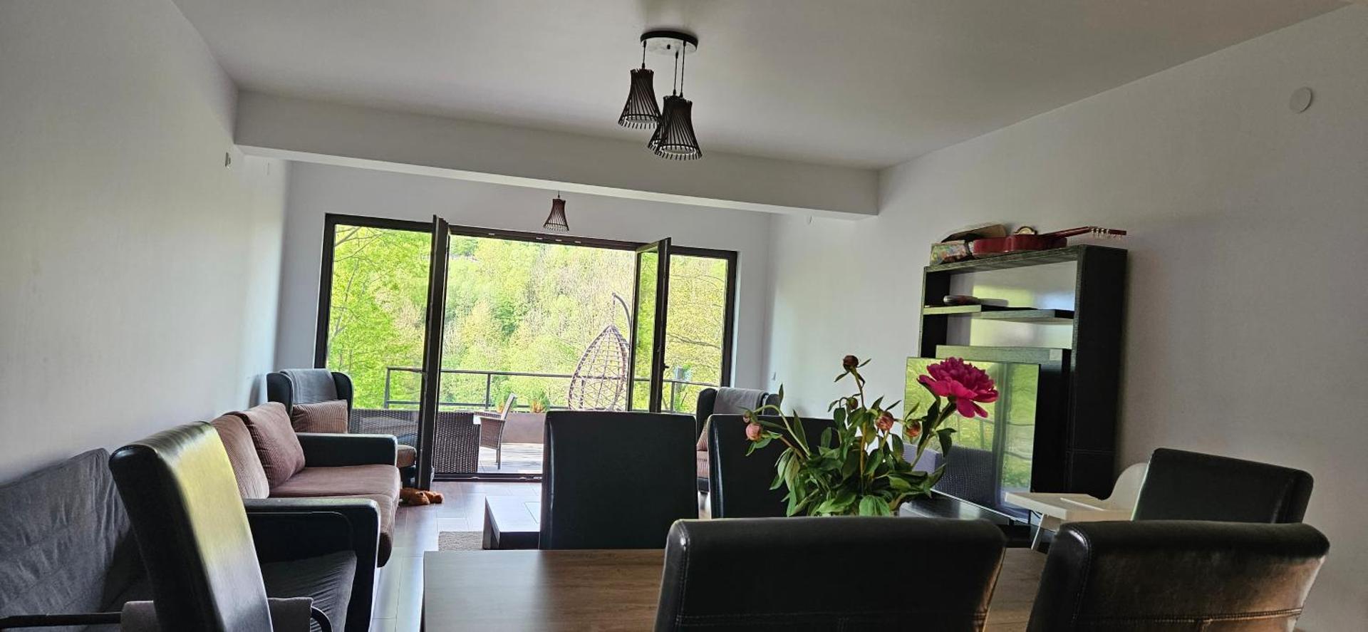 Forest House Doftana