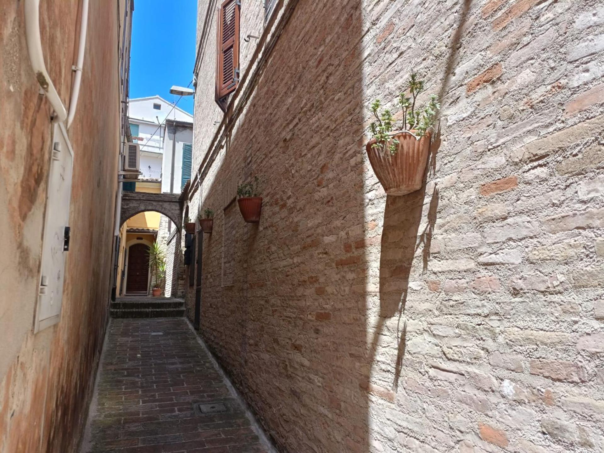 Inner courtyard view