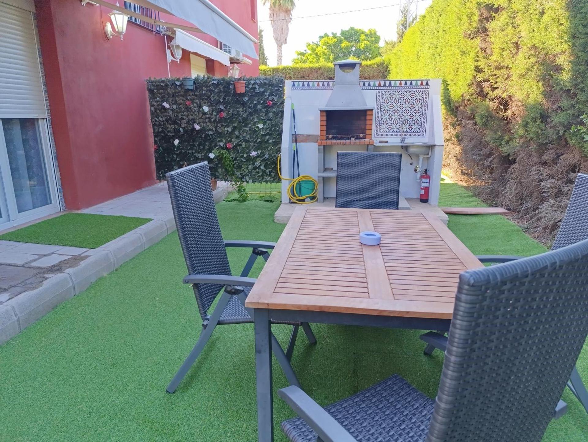 Apartamentos Camping El Palmar