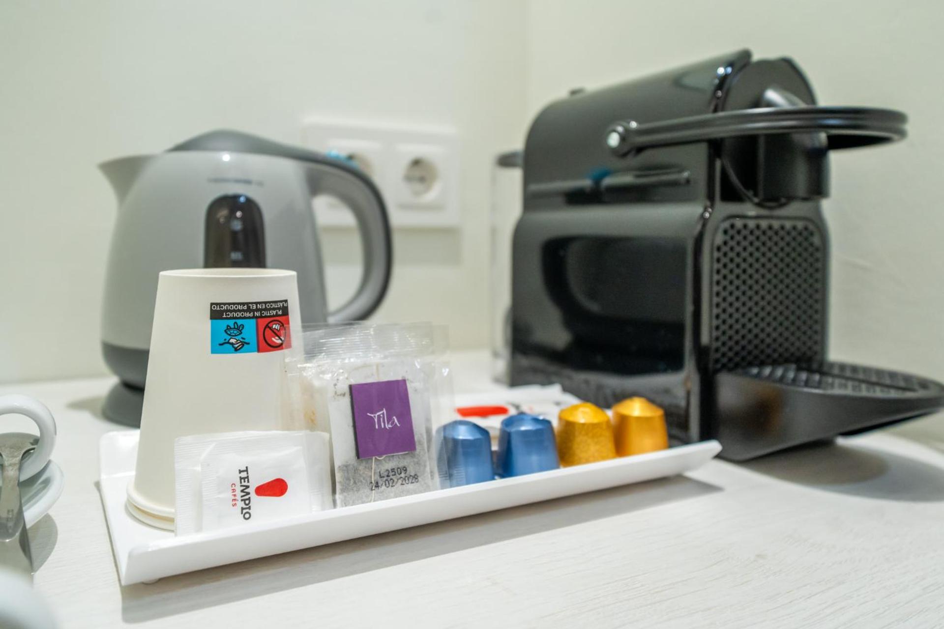 Coffee/tea facilities