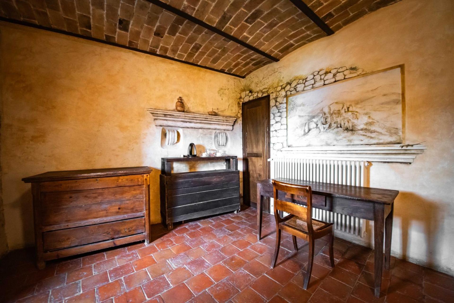 Large Double or Twin Room