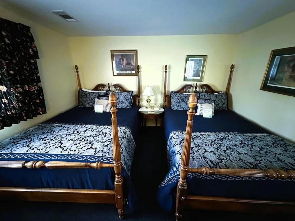 Montague Inn Bed & Breakfast