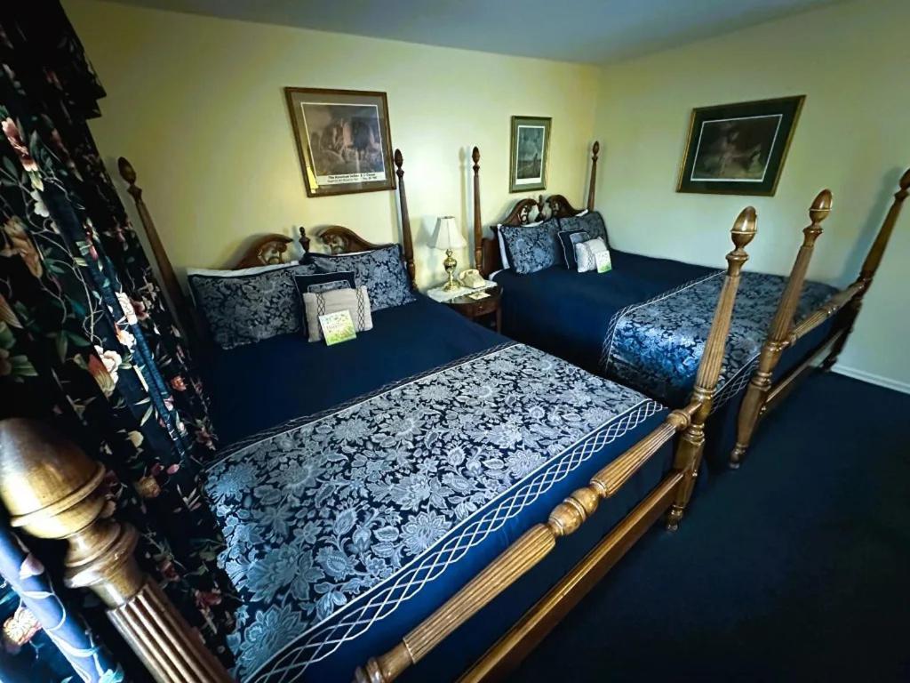 Montague Inn Bed & Breakfast