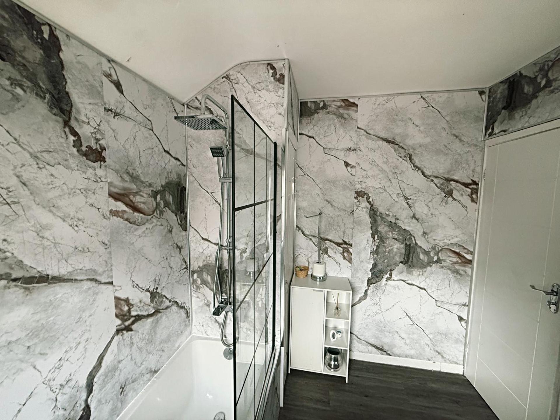 The Serene Stays Sleeps 6 with Garden