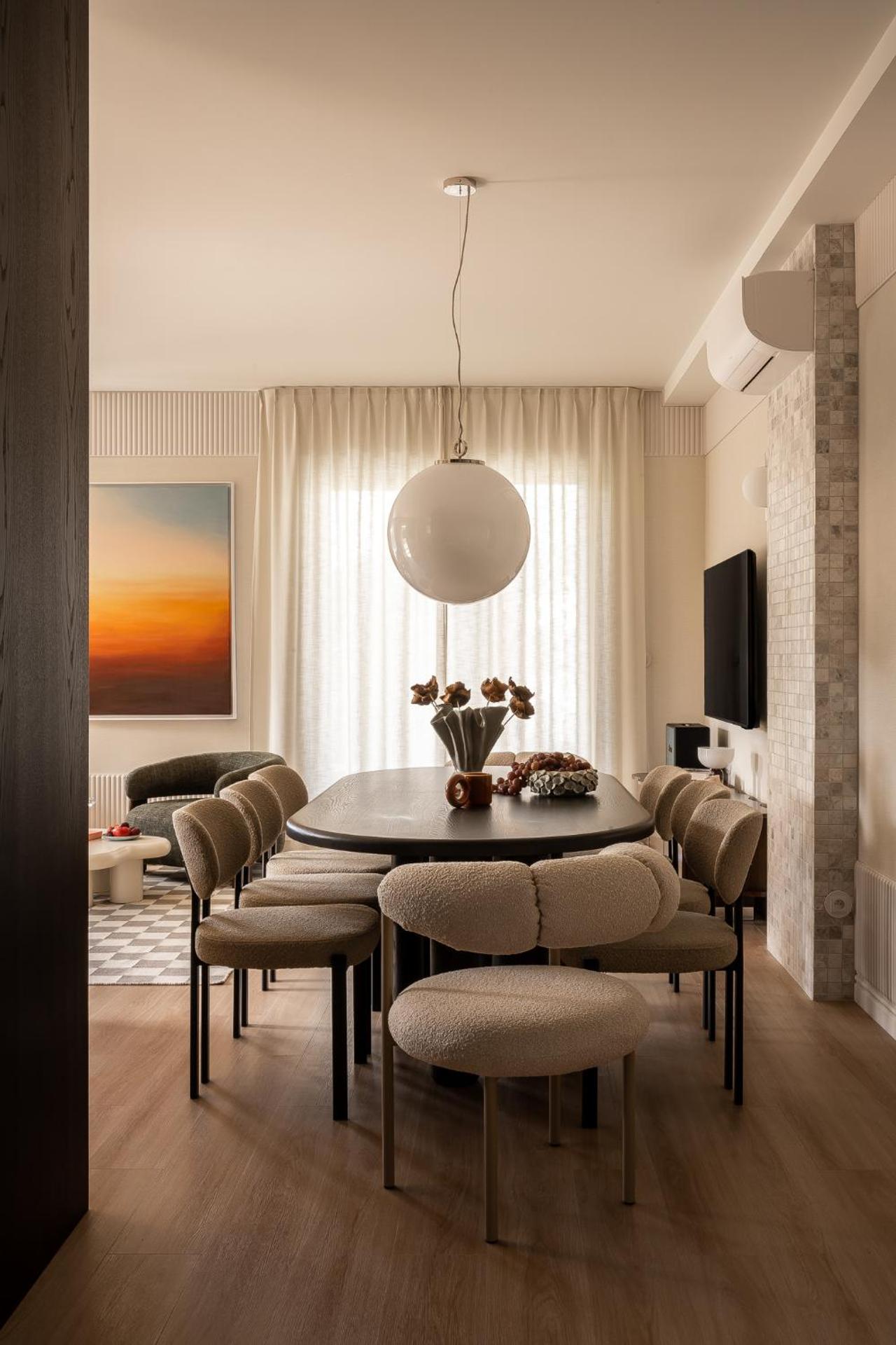 JURATA LIDO EXECUTIVE SUITE by JWPM