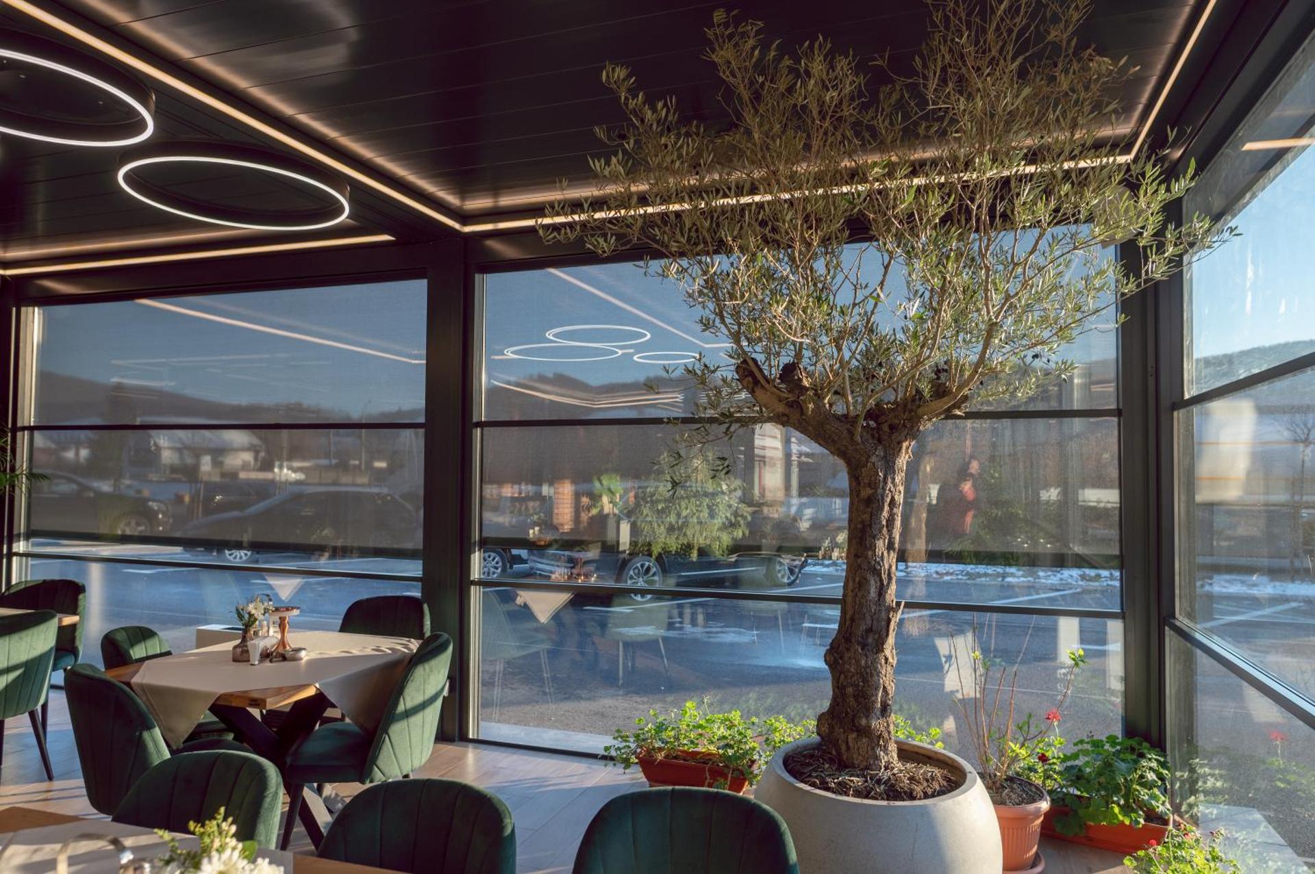 Pensiune Restaurant PERLA