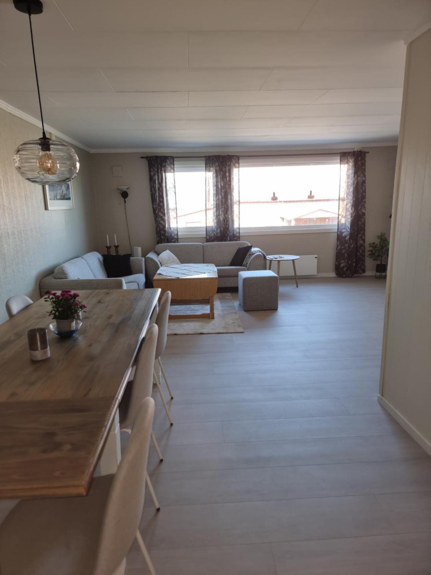 Koselig Feriehus ved Kirkenes sentrum