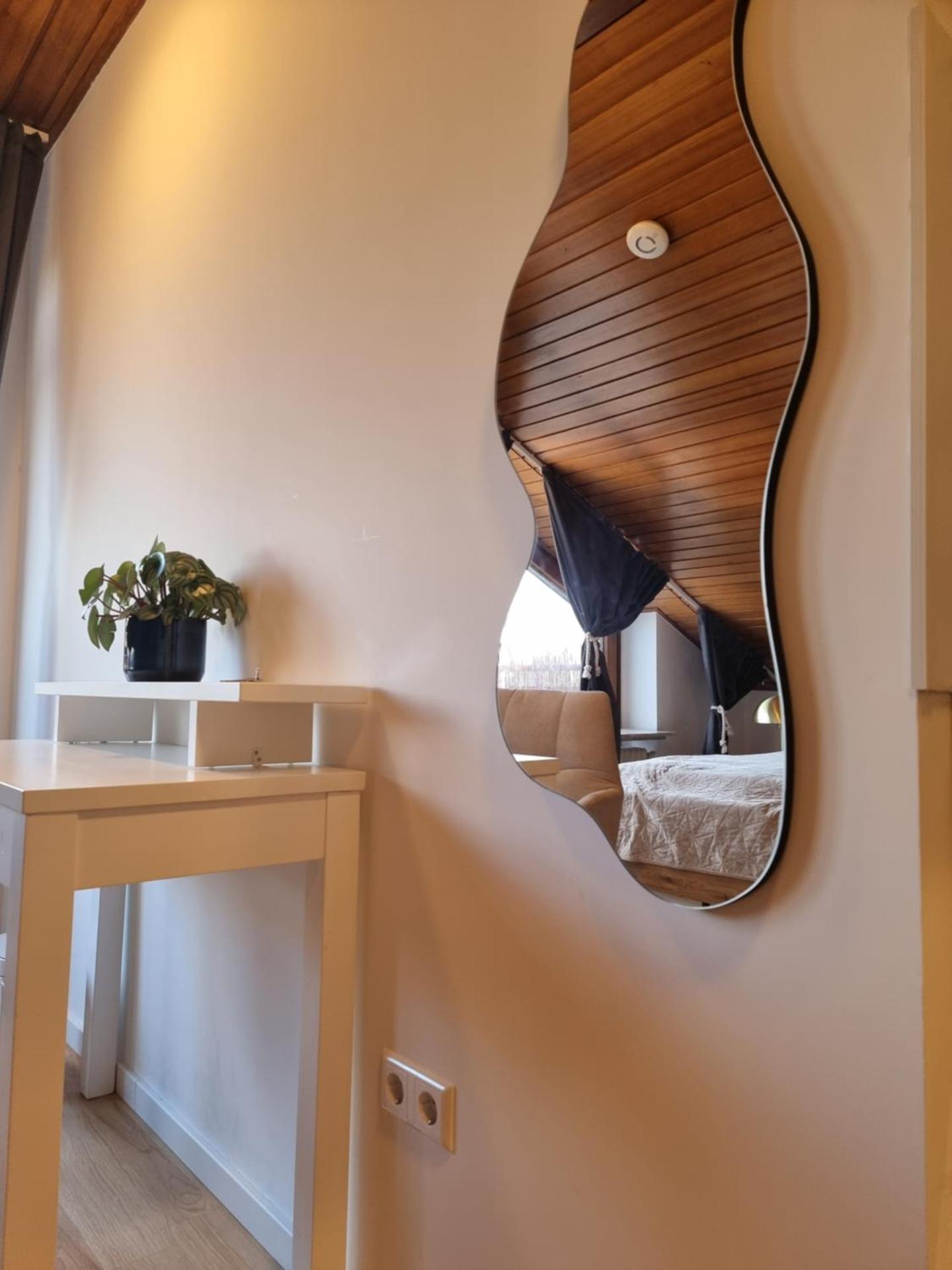 Cozy 1 room apartment close to University