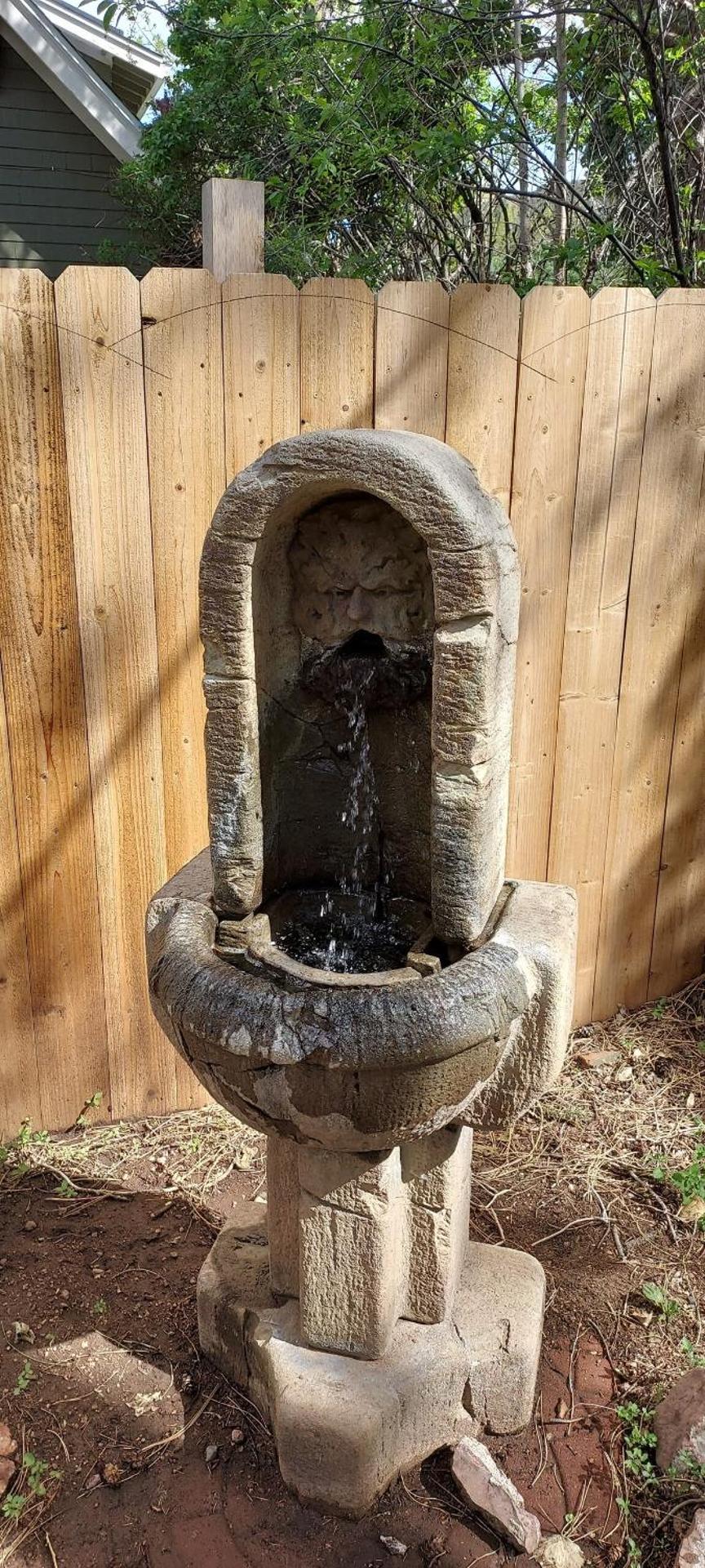 The Nest Cottage with Hot Tub in Downtown Manitou Springs