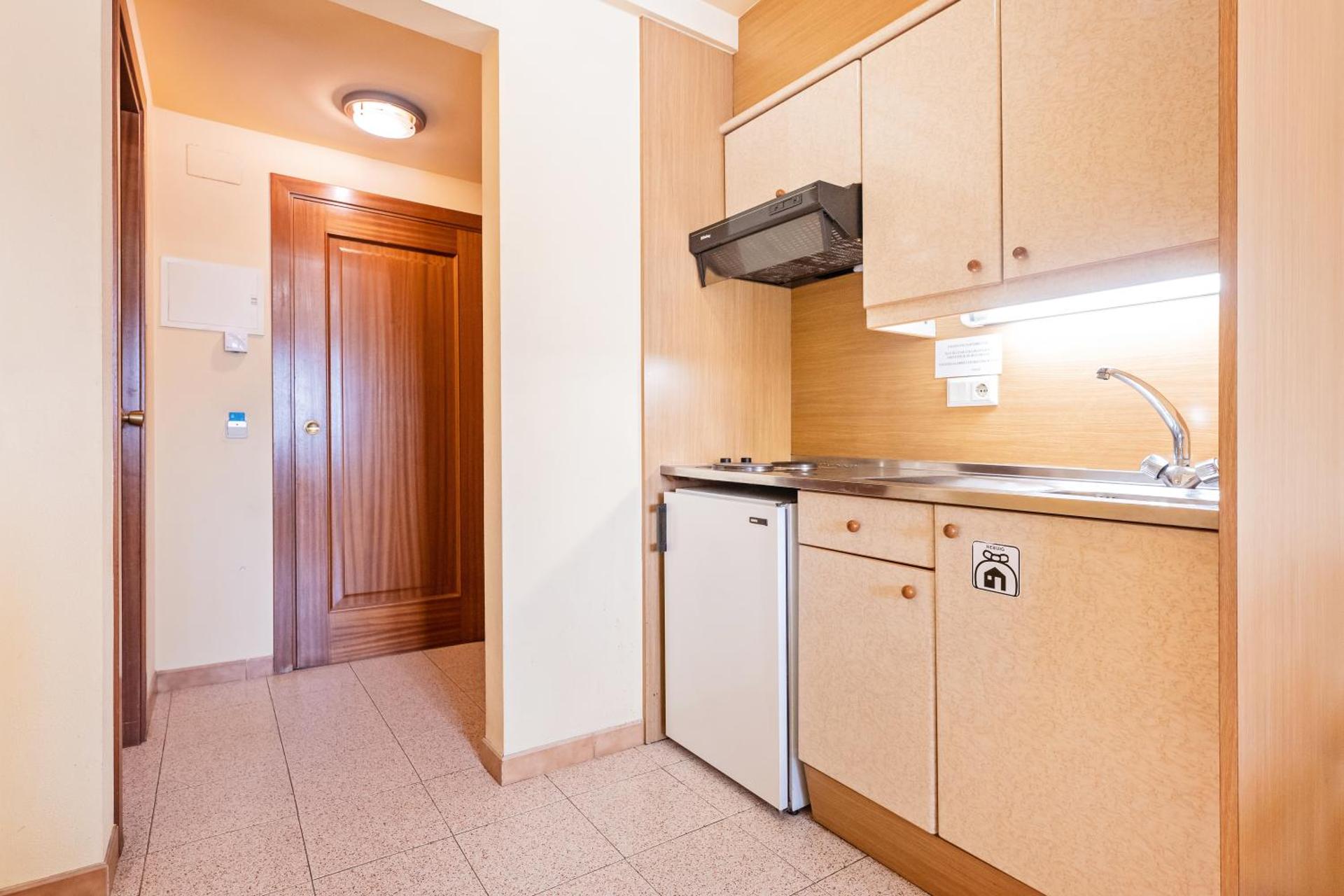 Apartment (2 Adults + 2 Children)