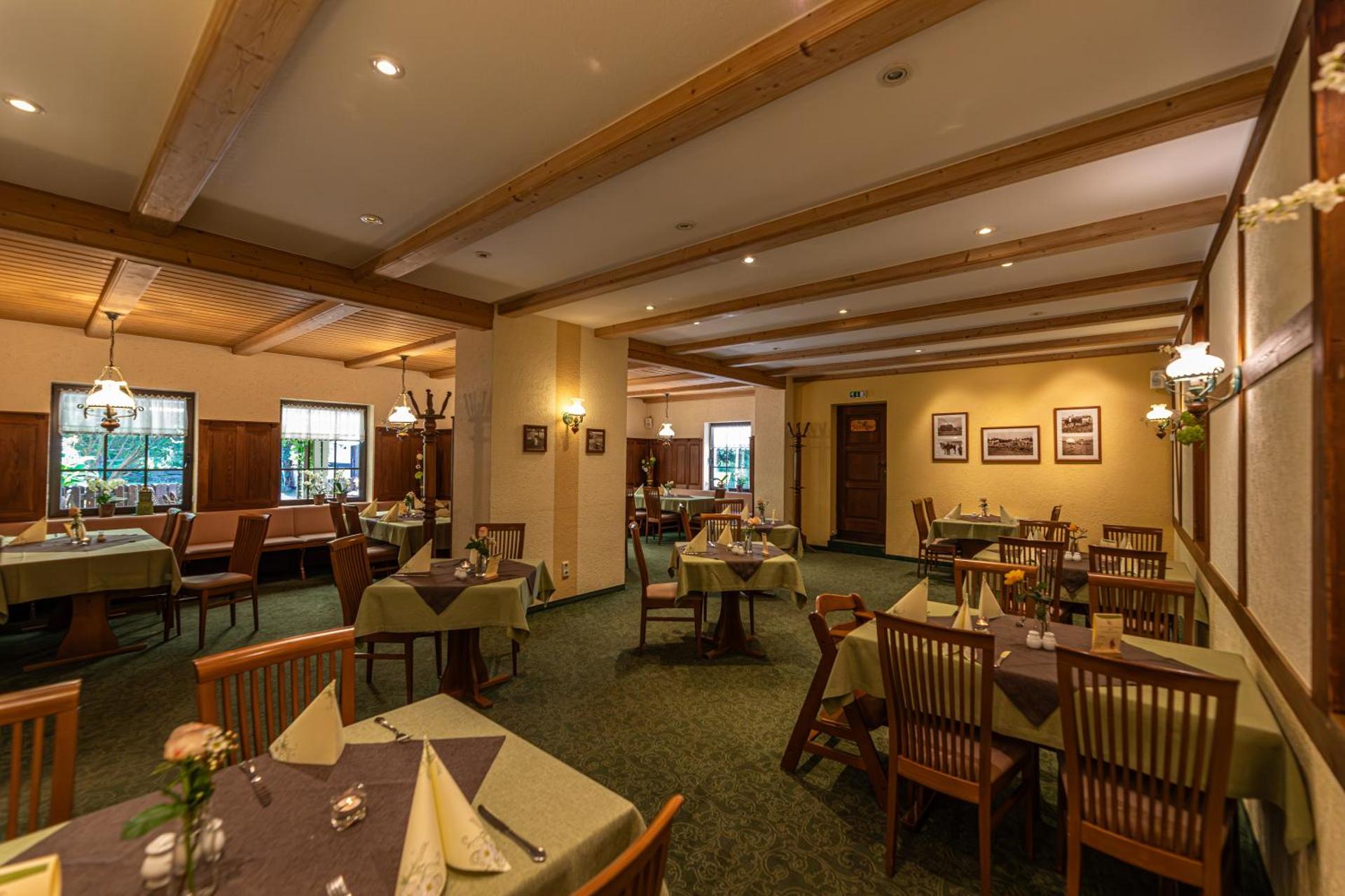 Restaurant/places to eat