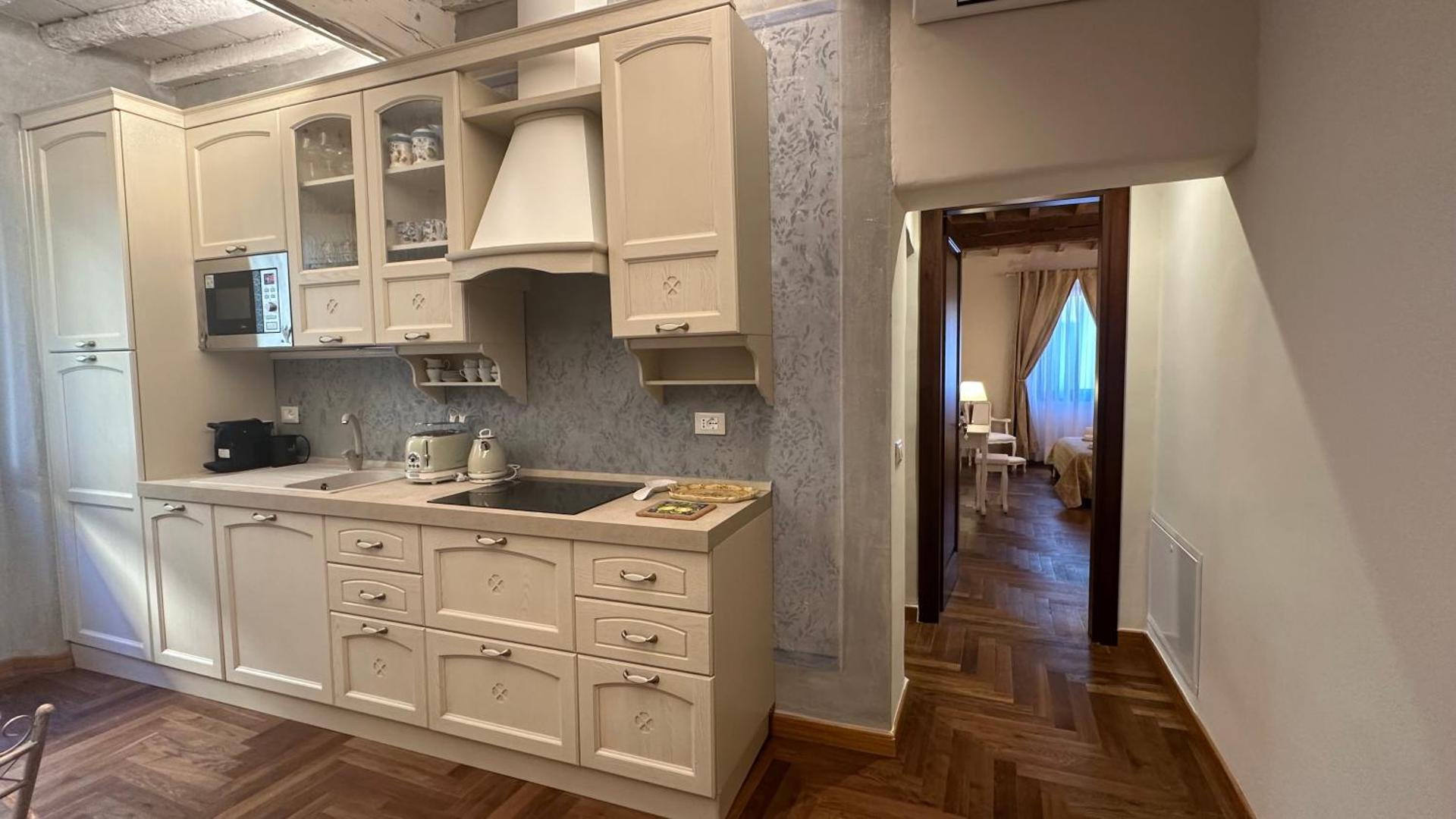 Kitchen or kitchenette