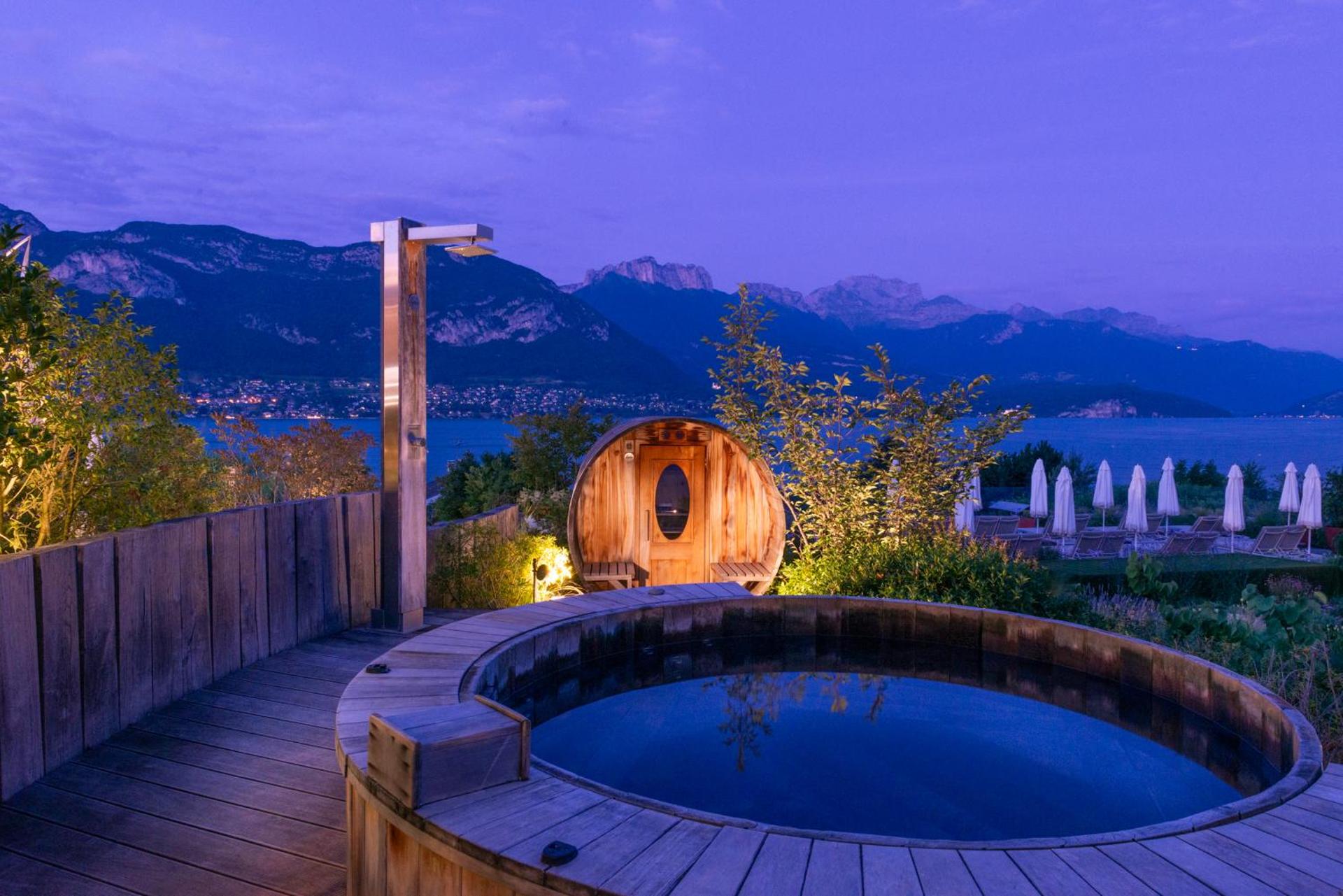 Spa and wellness centre/facilities