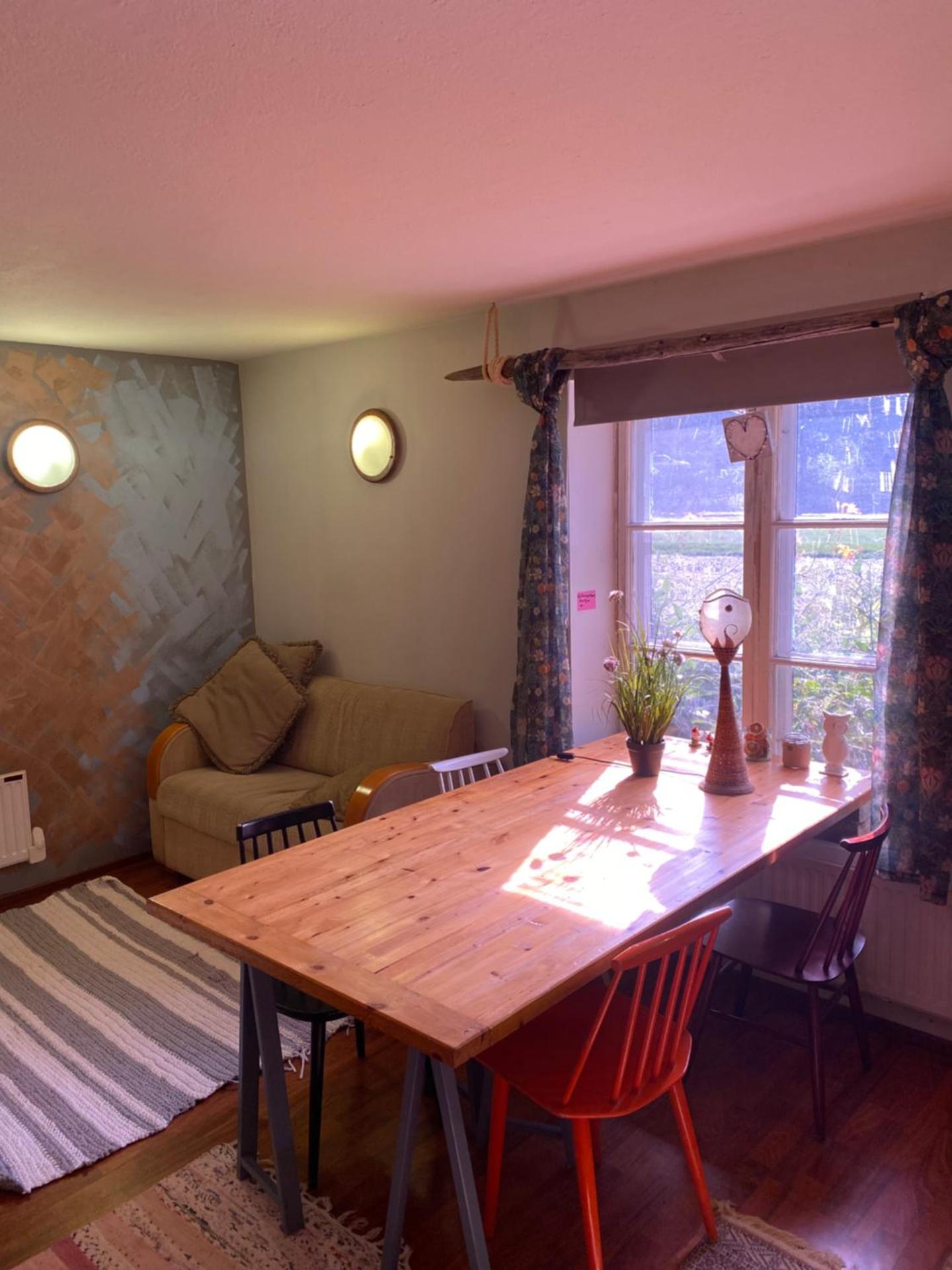 Villa Puistolan huone