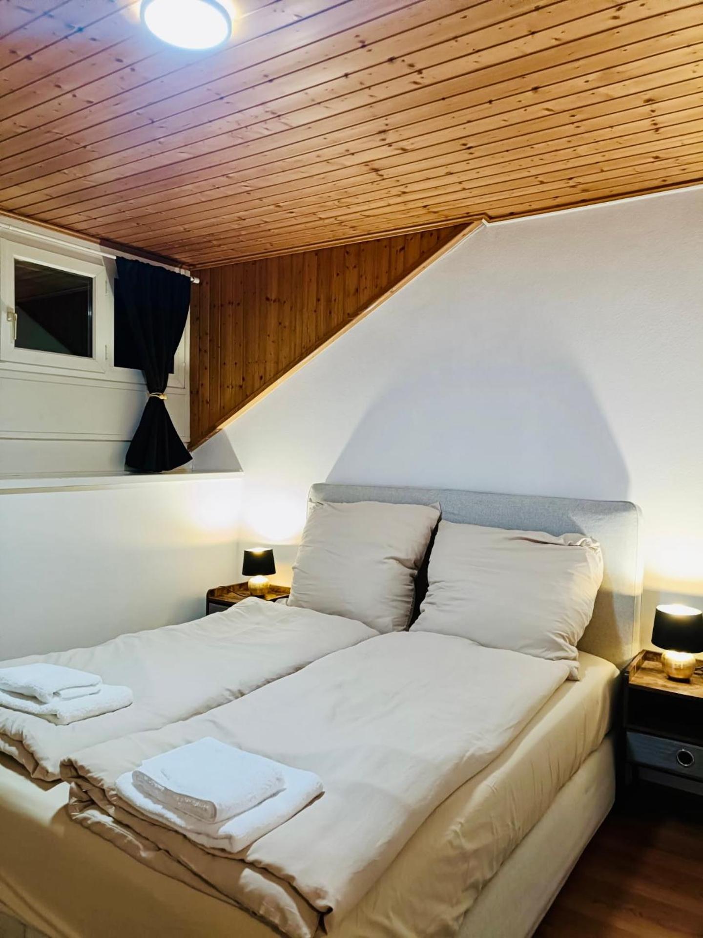 La Petite Maline friends & family