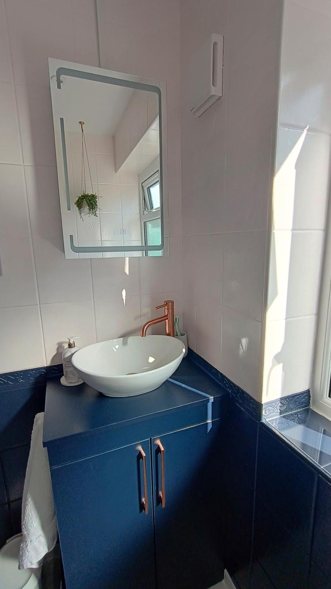 Welcome to No 2 - modern comfortable stay