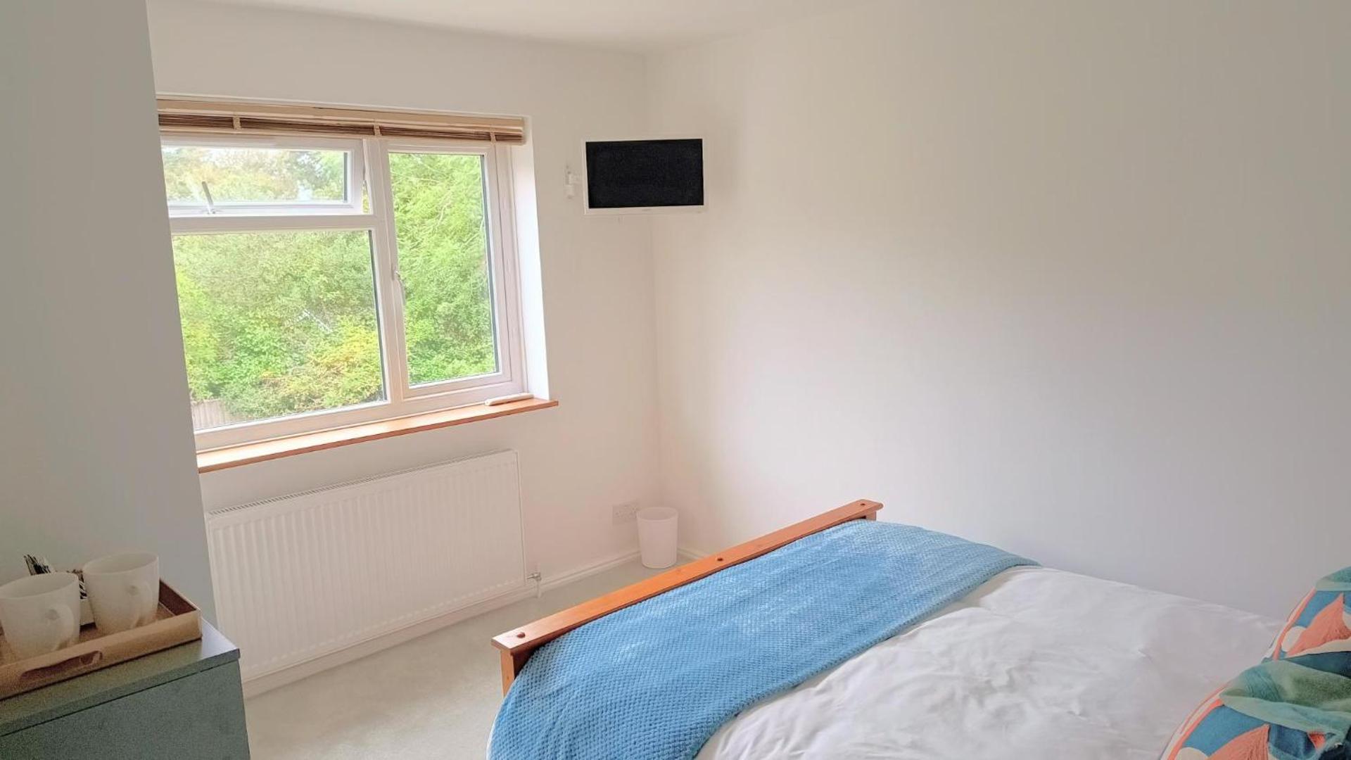 Welcome to No 2 - modern comfortable stay