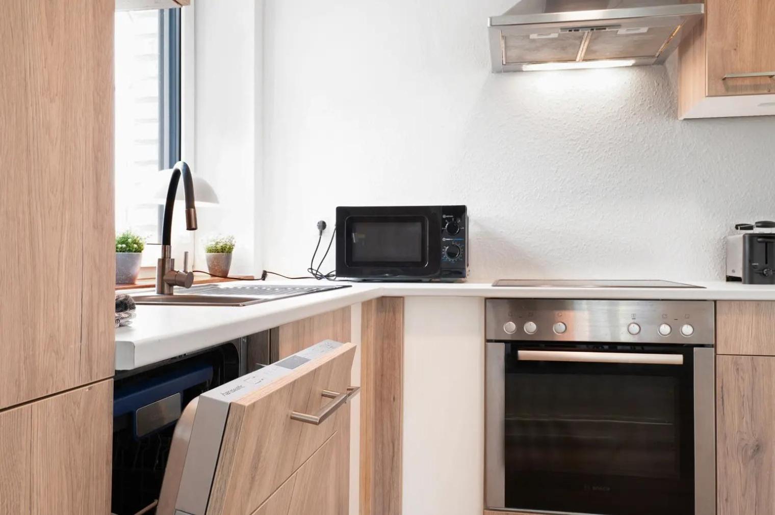 Das Strandhaus 2, mit Garten, 250 Meter zum See