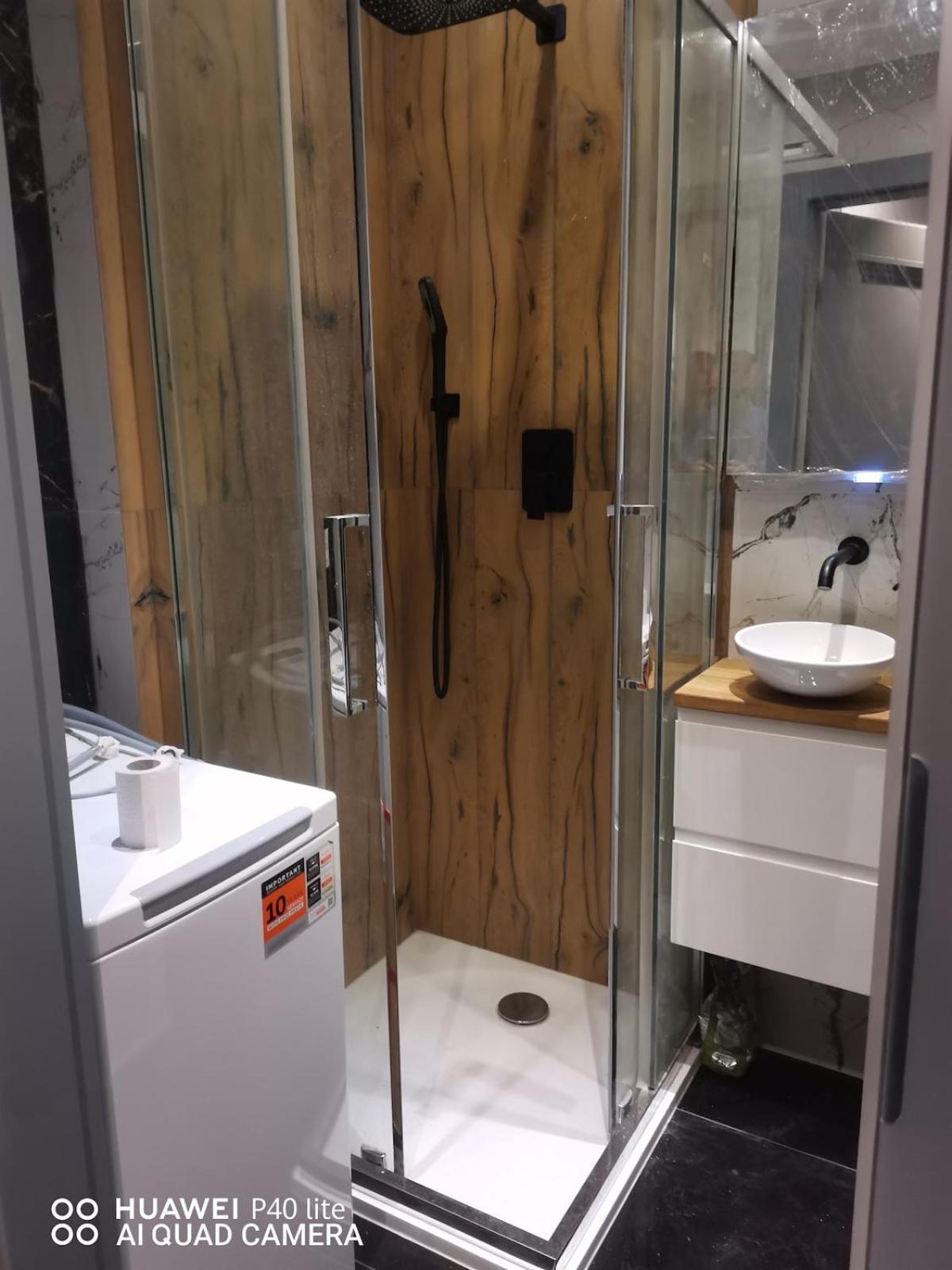 Niesamowita nowoczensa kawalerka w centrum kmicica