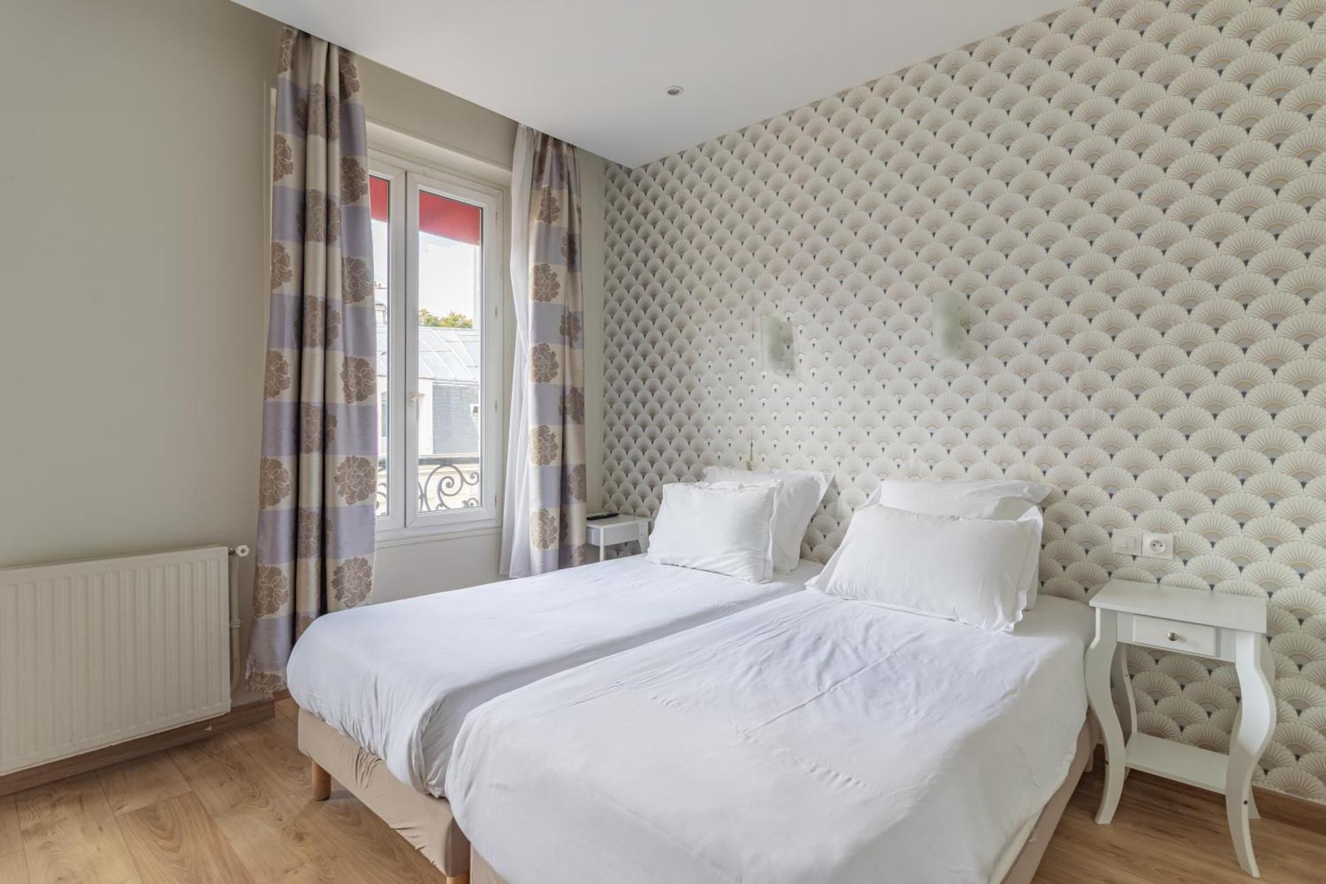 Hotel Riviera OPERA Cadet