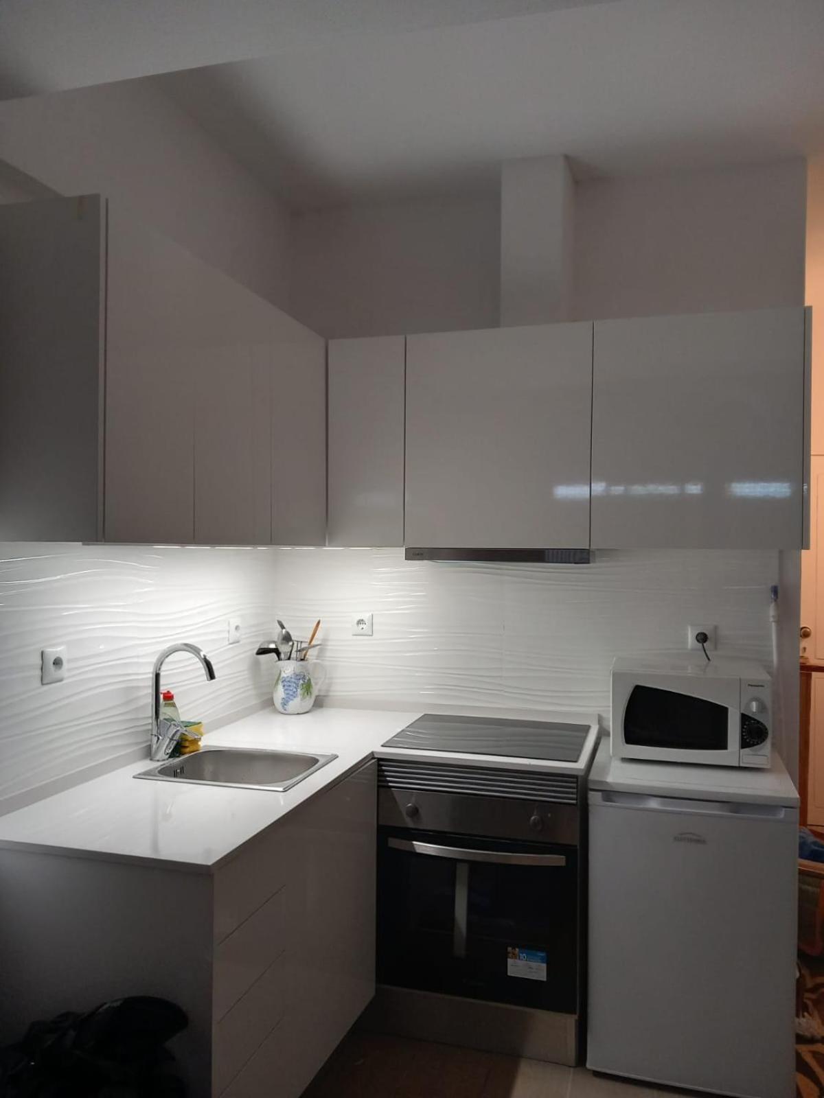 Monte Gordo Beach Sky Flat