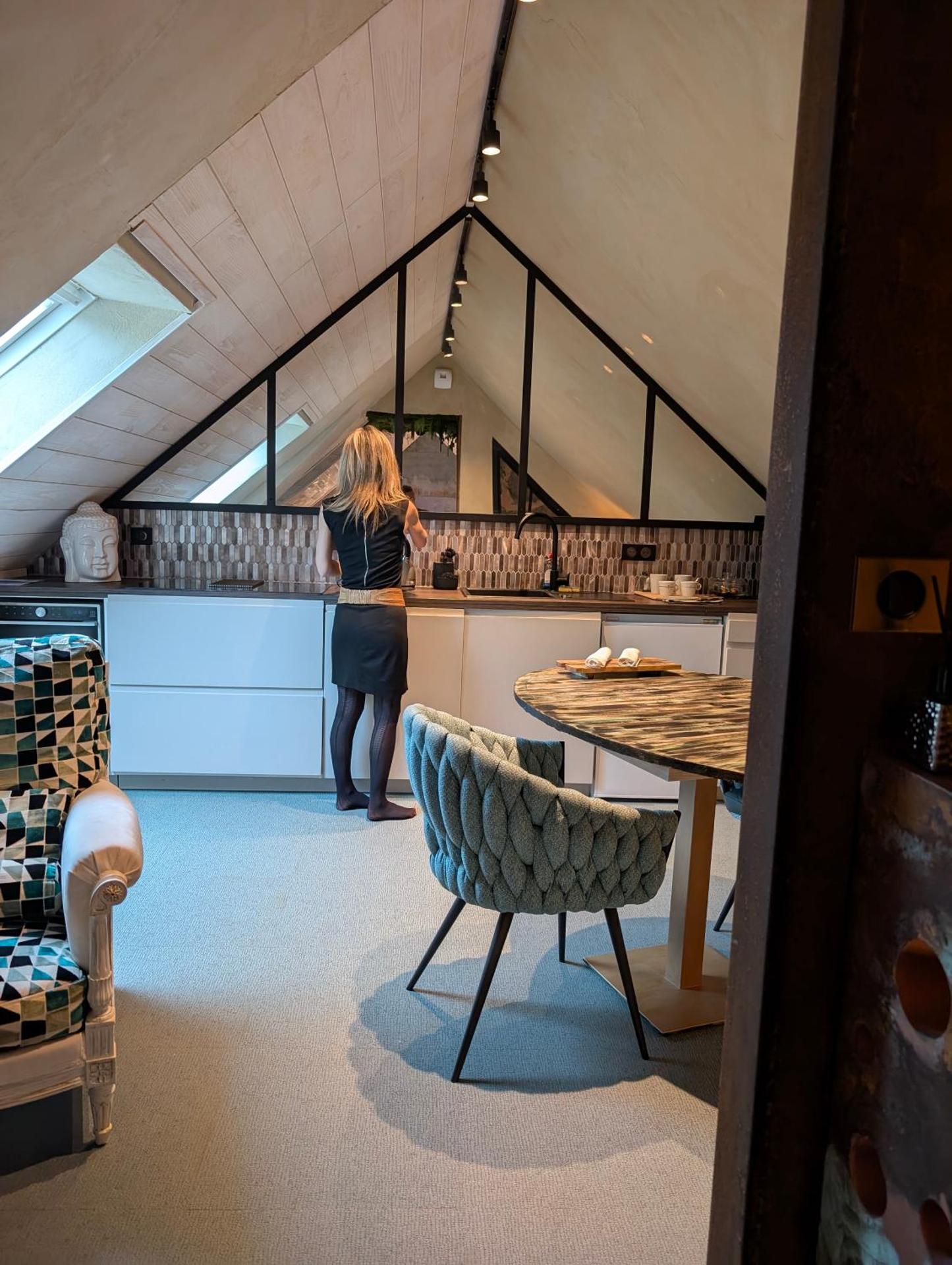 Kitchen or kitchenette