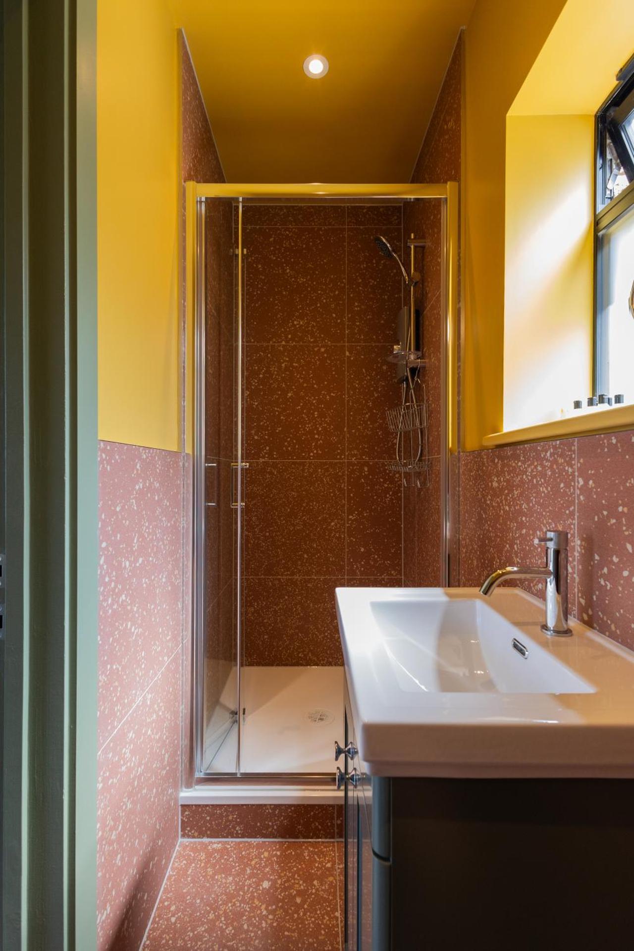 Lin Song House South London Garden Room Getaway