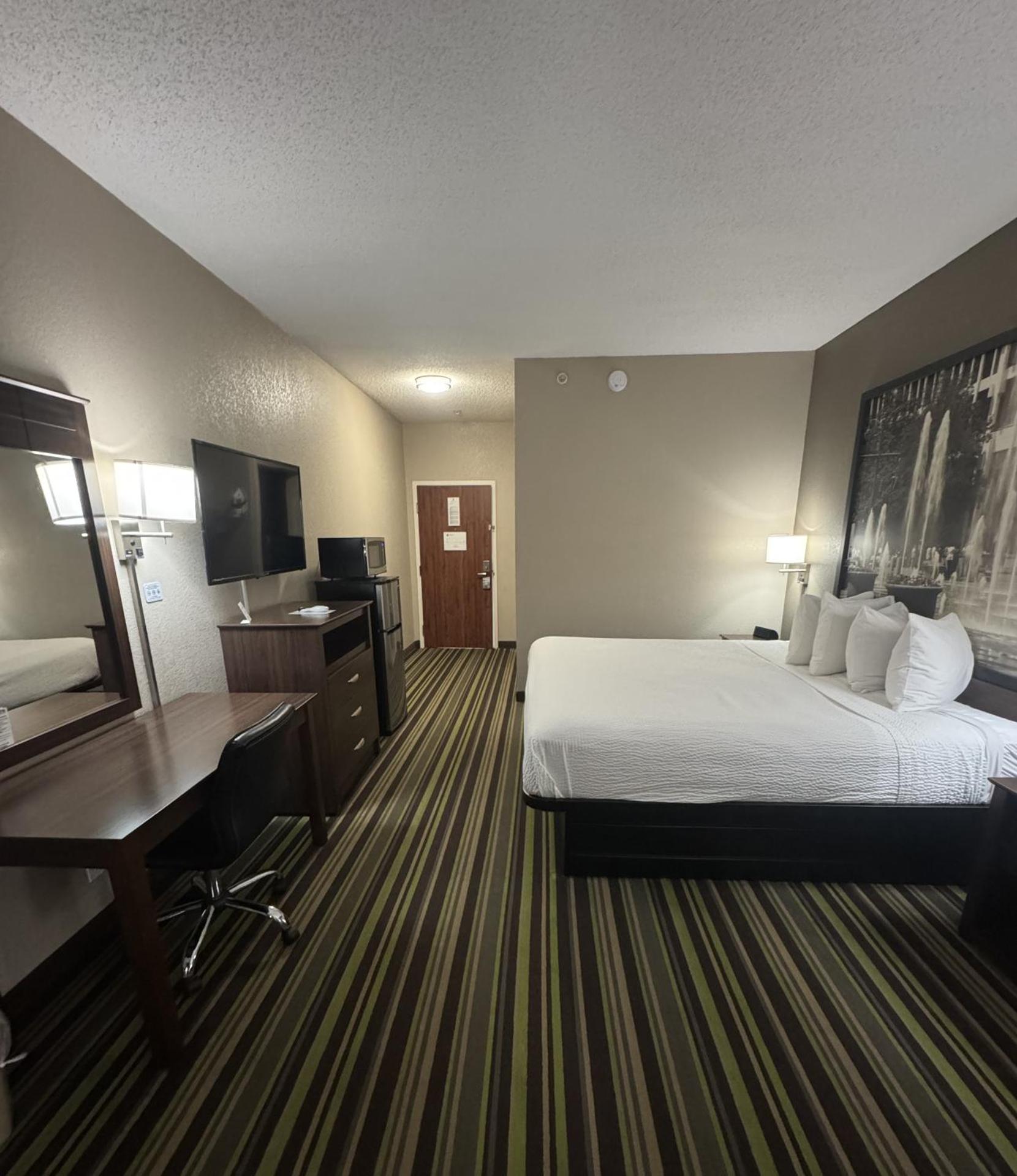 Super 8 by Wyndham Hernando