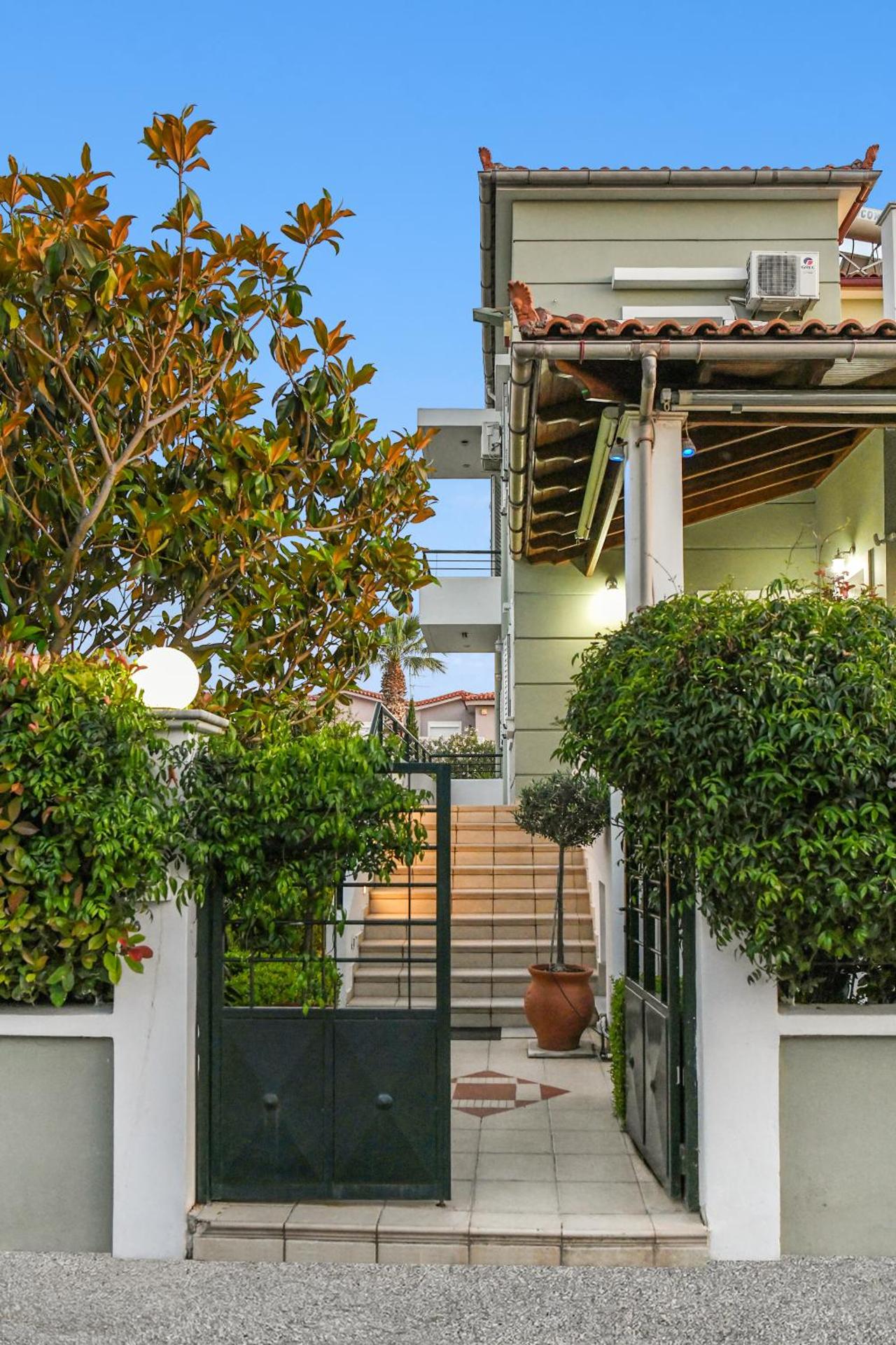 Corinthian Green Villa