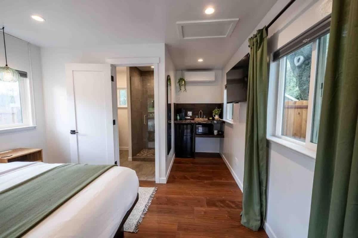 Columbia Cabins Cabin 4