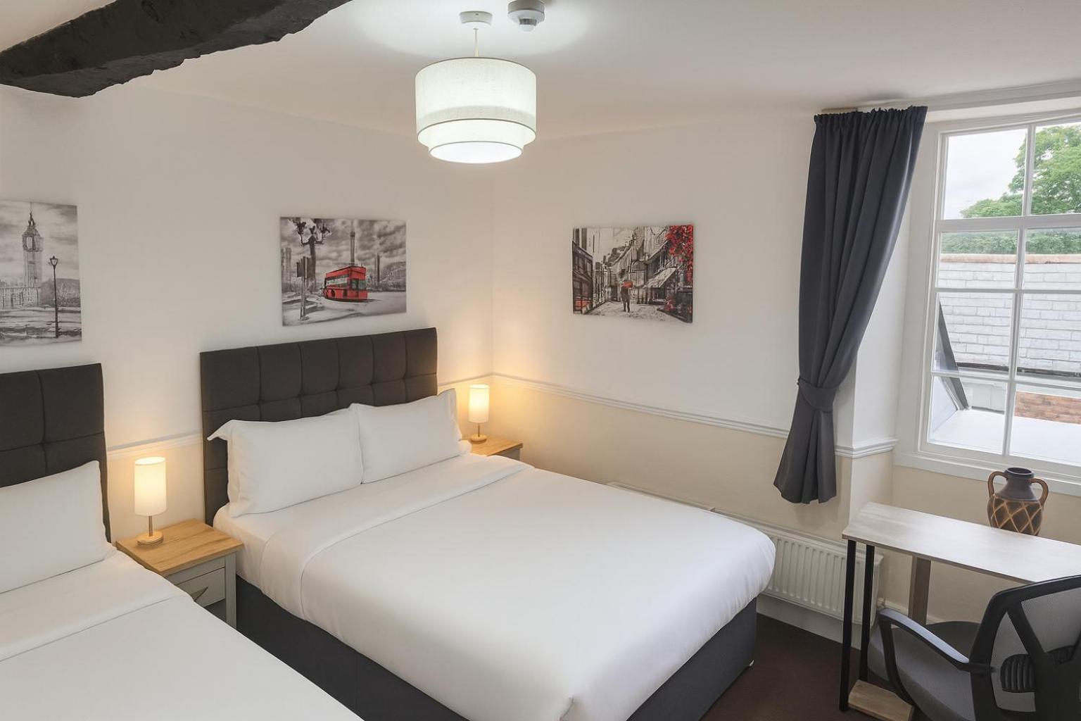 Deluxe Dreibettzimmer