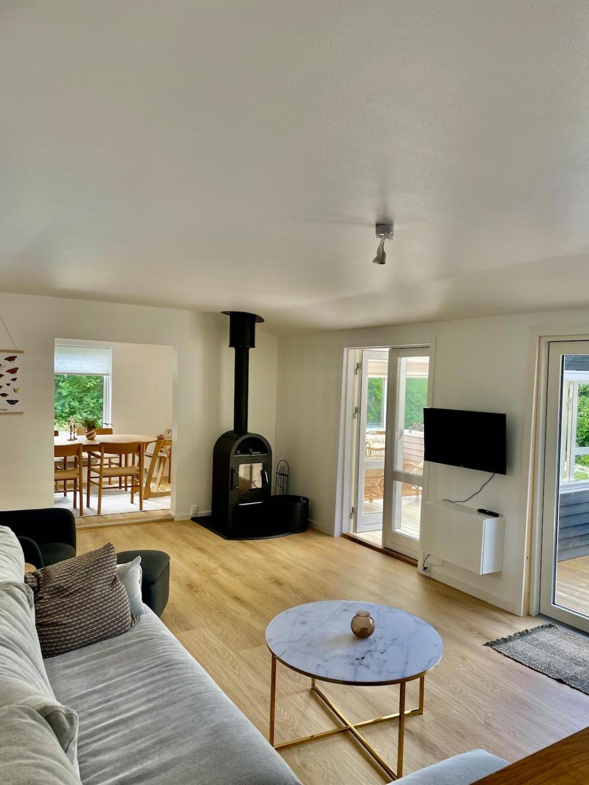 Modern and cozy holiday home