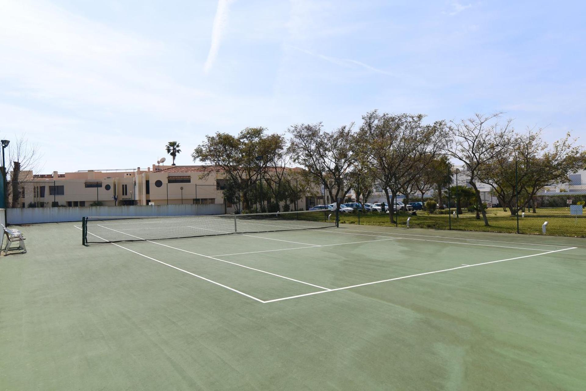 Tennis court