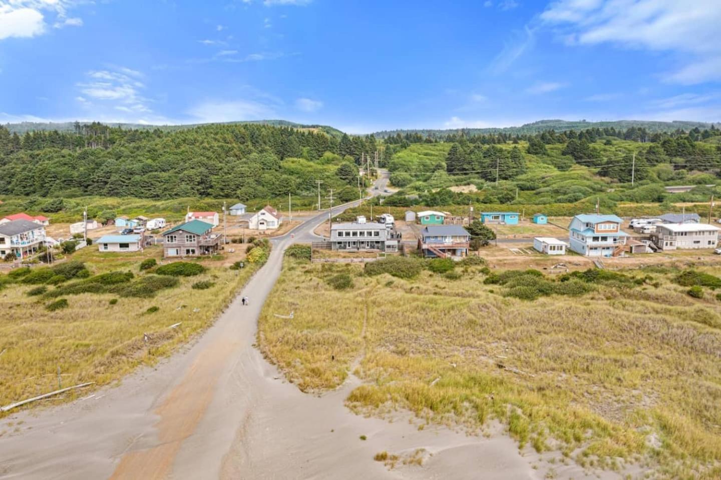 Tide Pool Town Home, Entire House, Amazing Views!