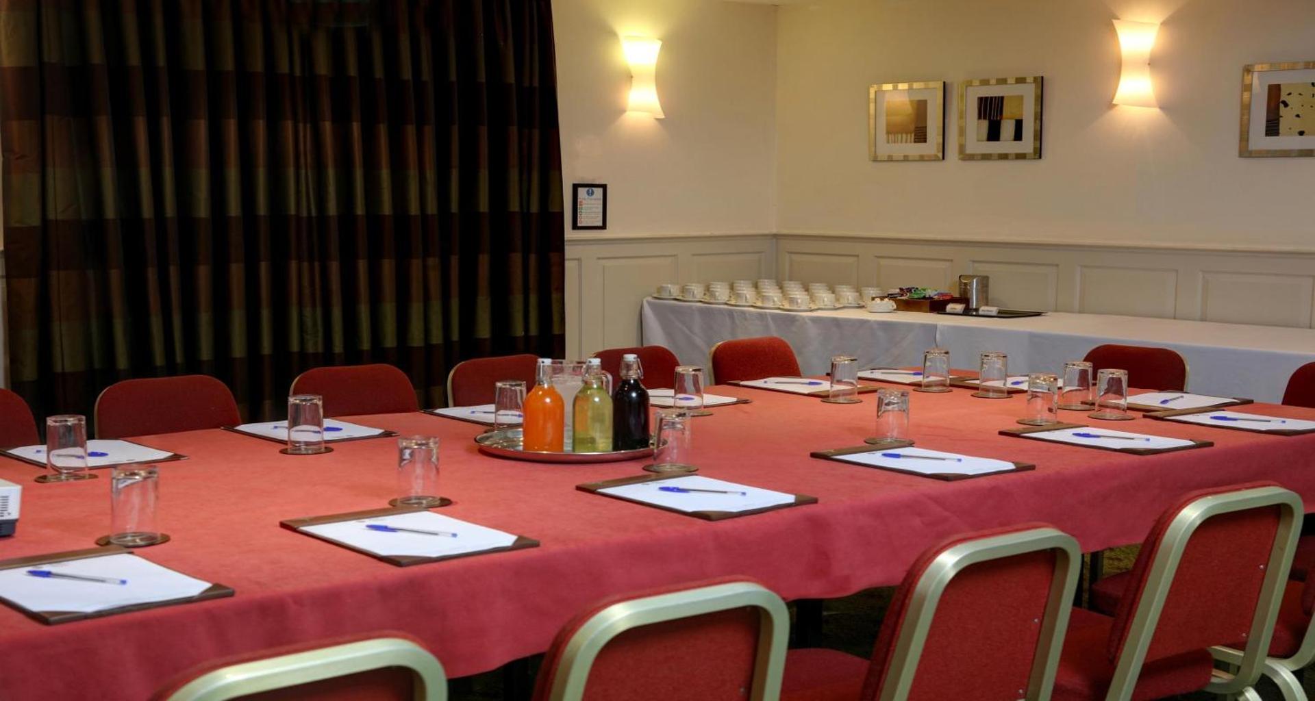 Meeting/conference room