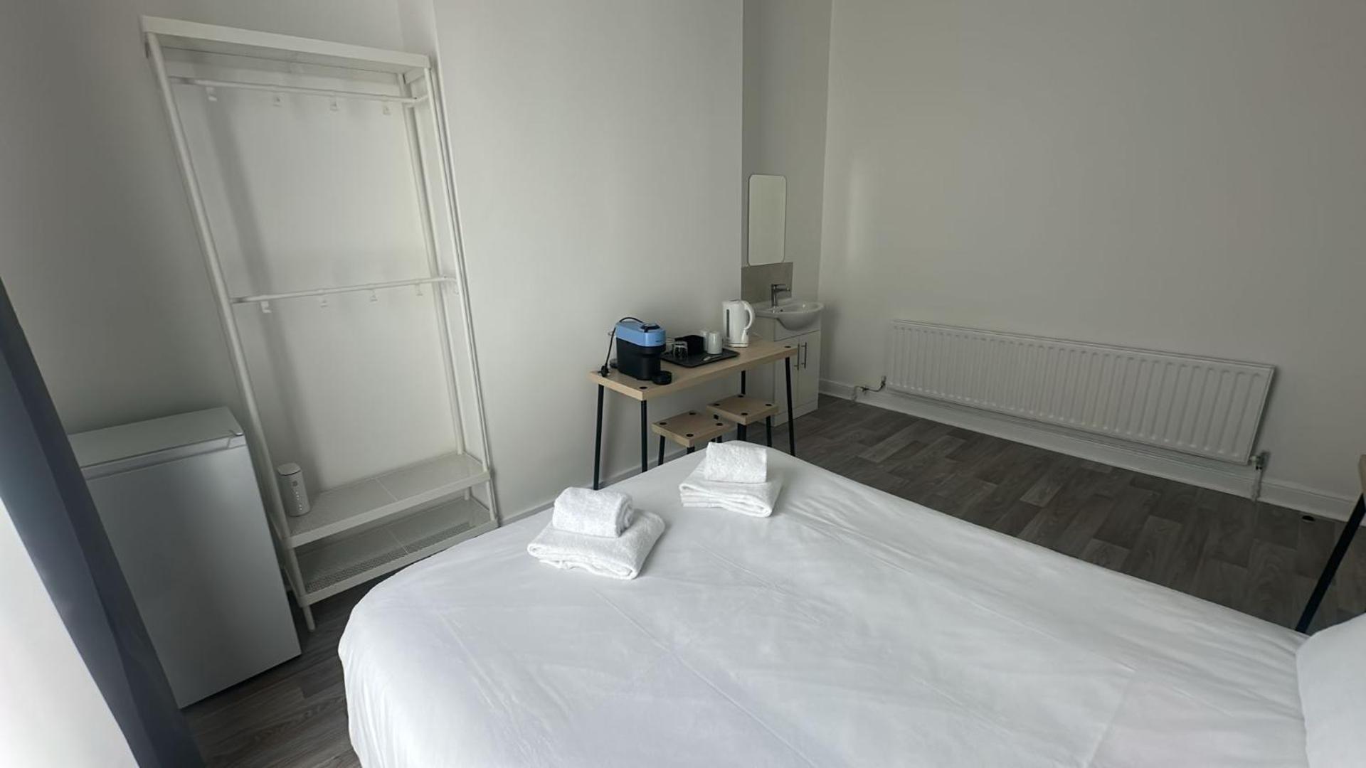 Saint Annes Guest House - 22 Berkeley