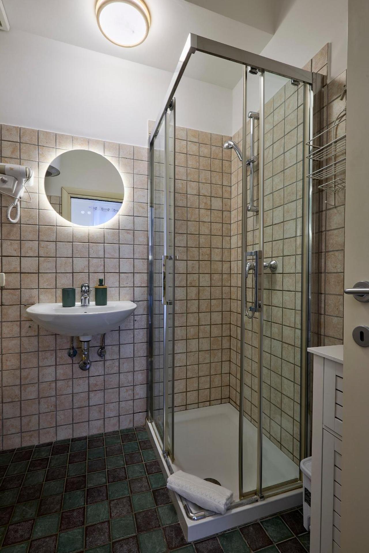 Imperial Forum House