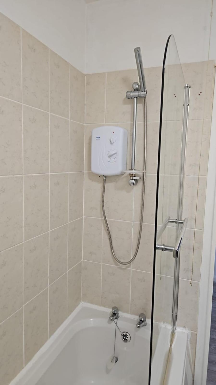 Two bedroom ground floor sea view apartment