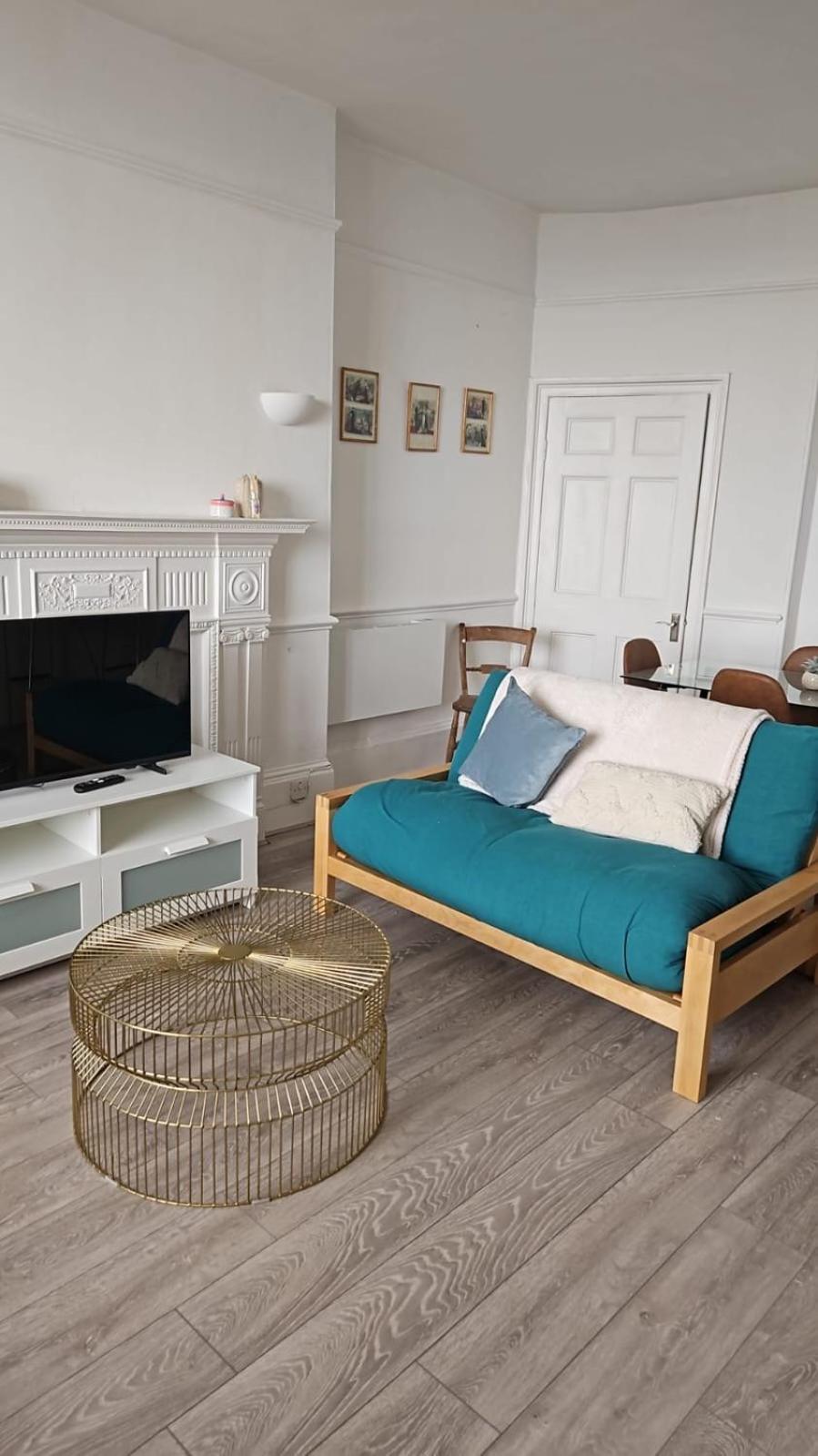 Two bedroom ground floor sea view apartment