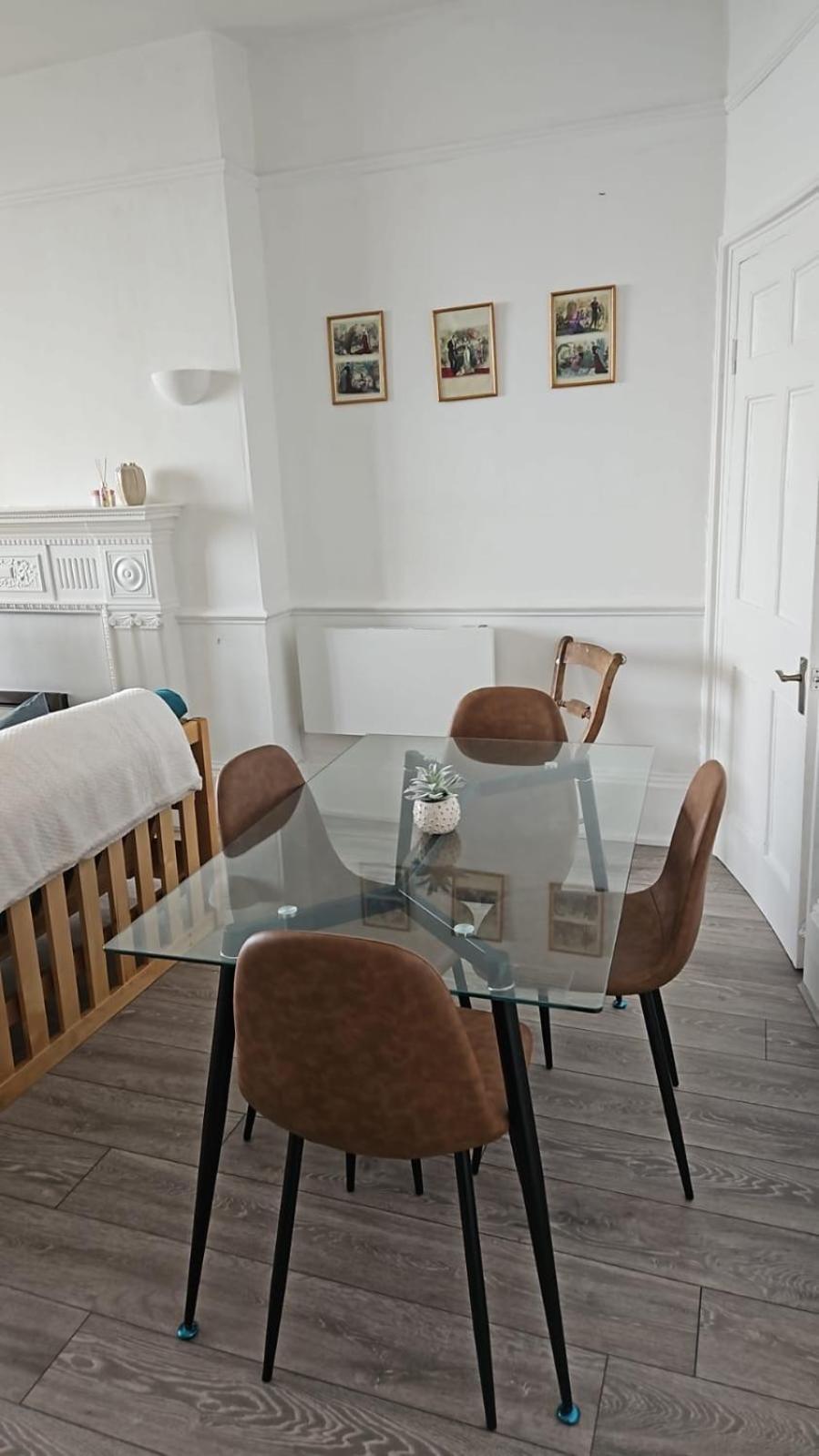 Two bedroom ground floor sea view apartment