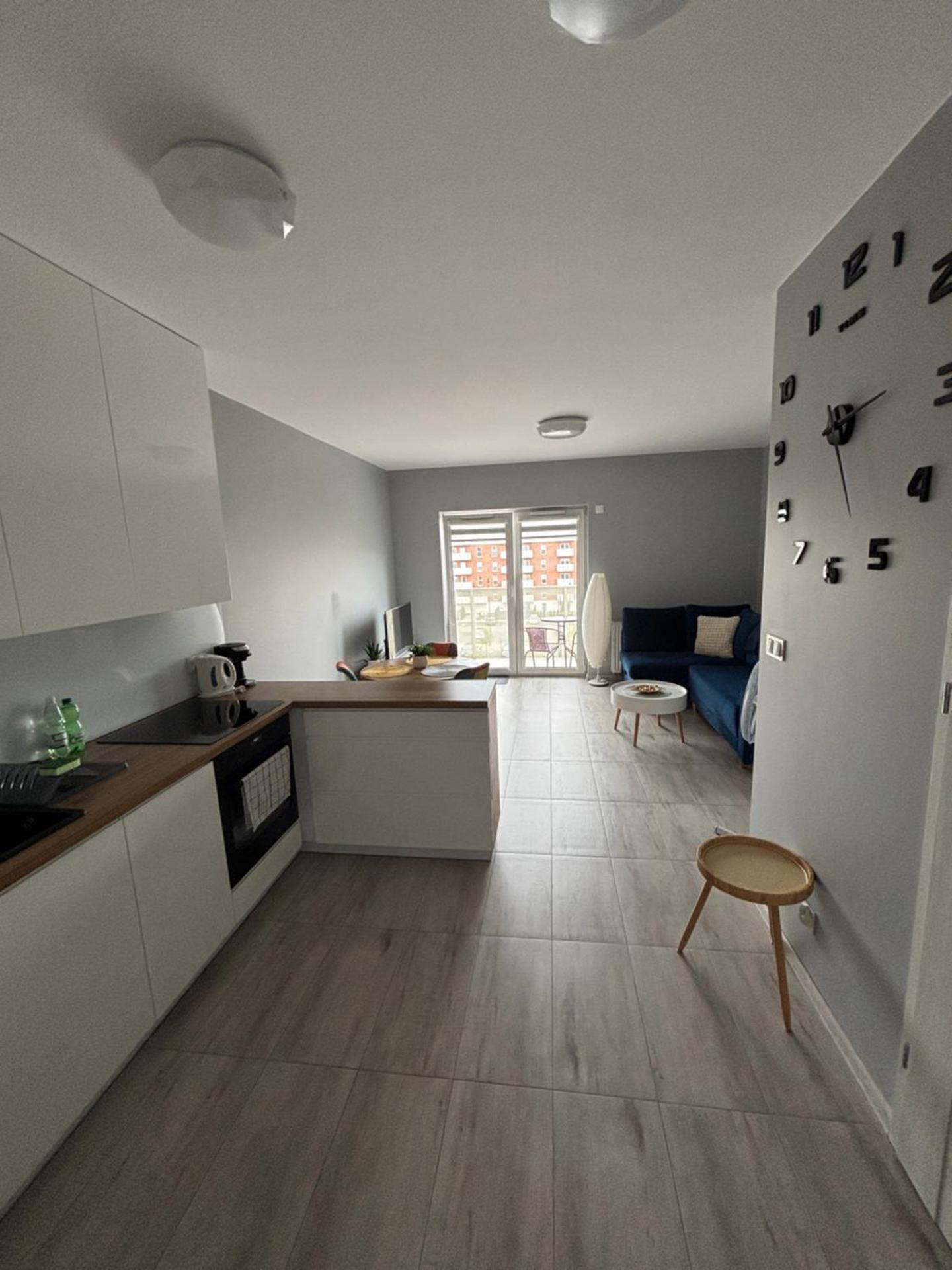 Urocza i nowoczesna kawalerka - Łódź w pobliżu centrum