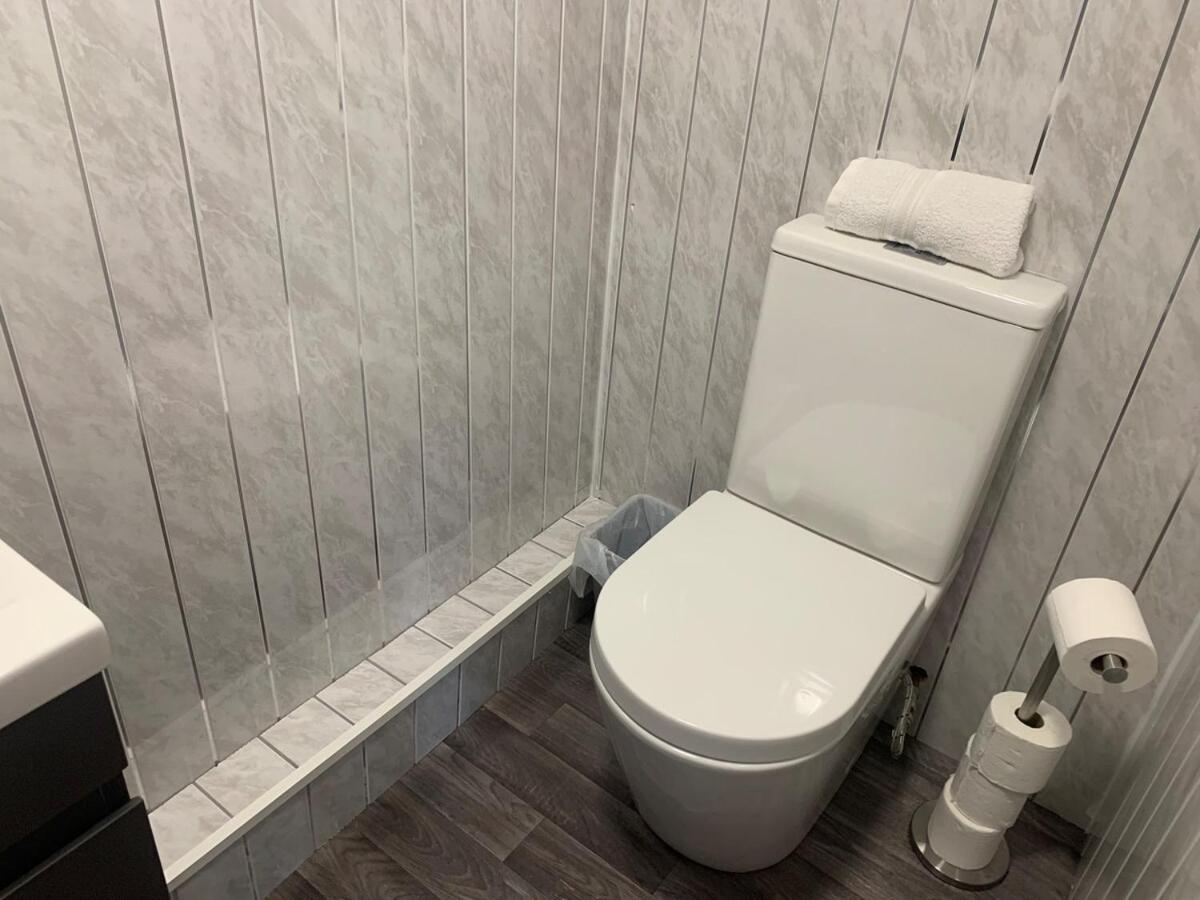 155 Studio 1 - Uplands